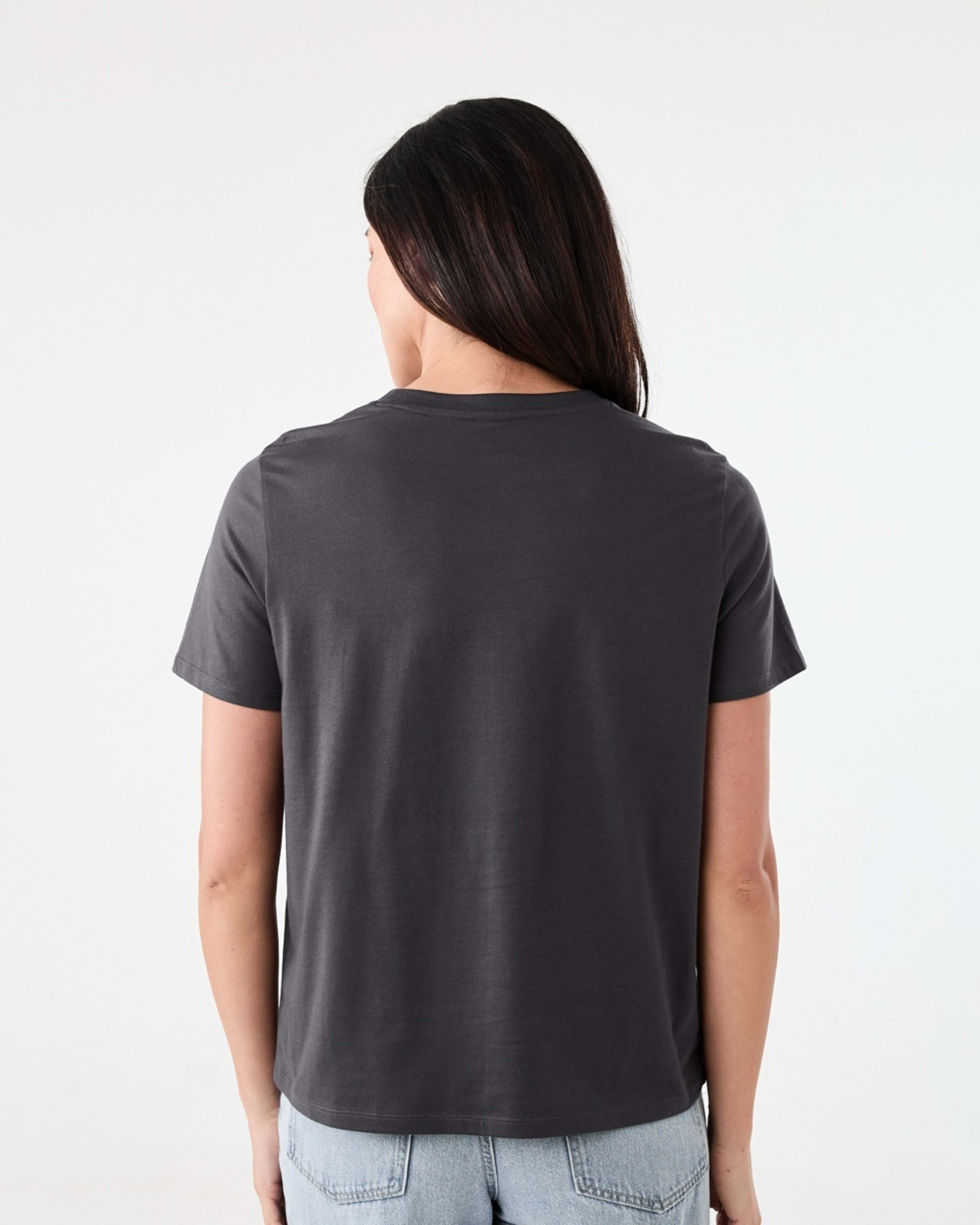 3 Short Sleeve Australian Cotton T-shirt NINE IRON, 3 of 5