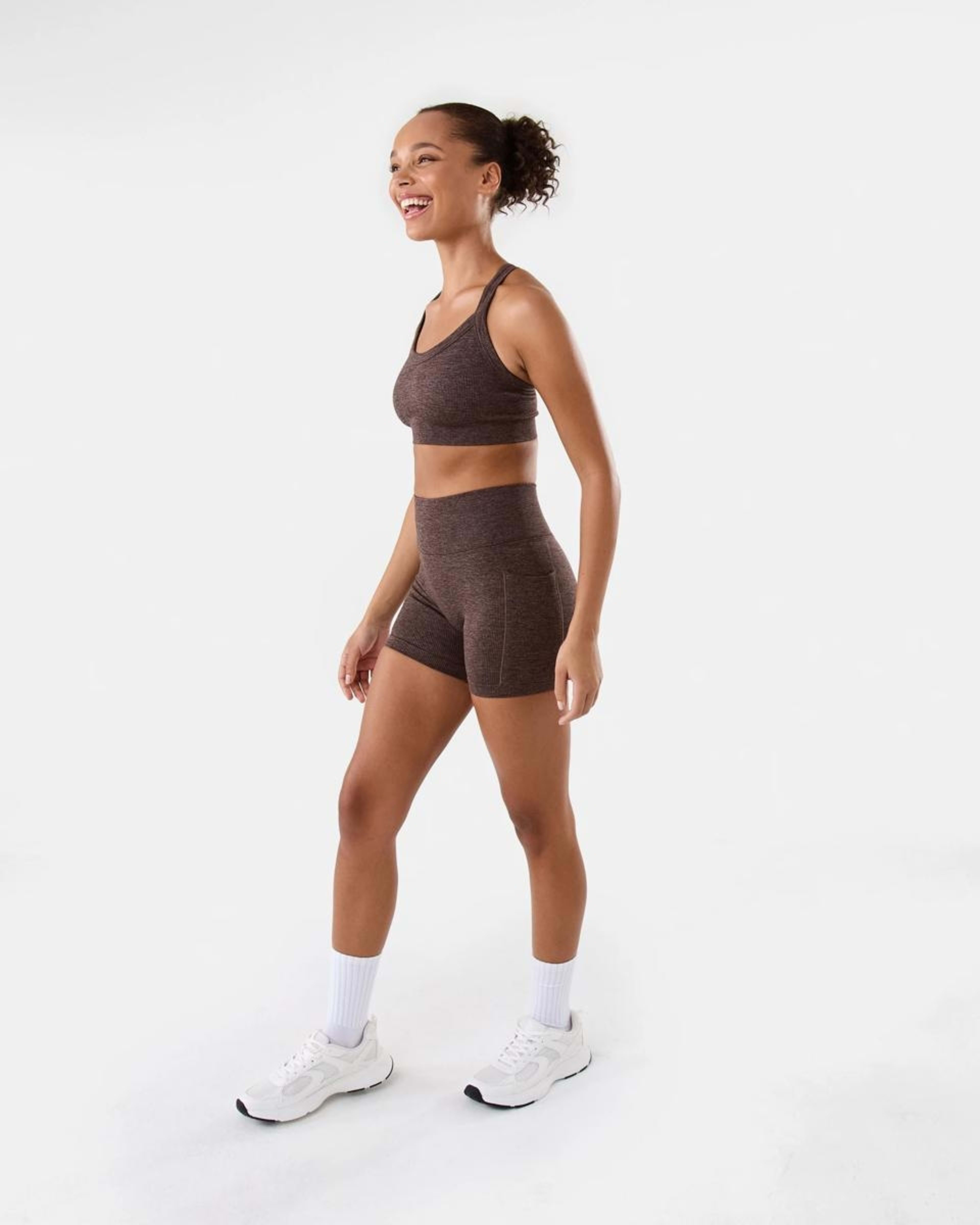 3 Active Womens Seamfree Pocket Bike Shorts Drk Espres, 3 of 7