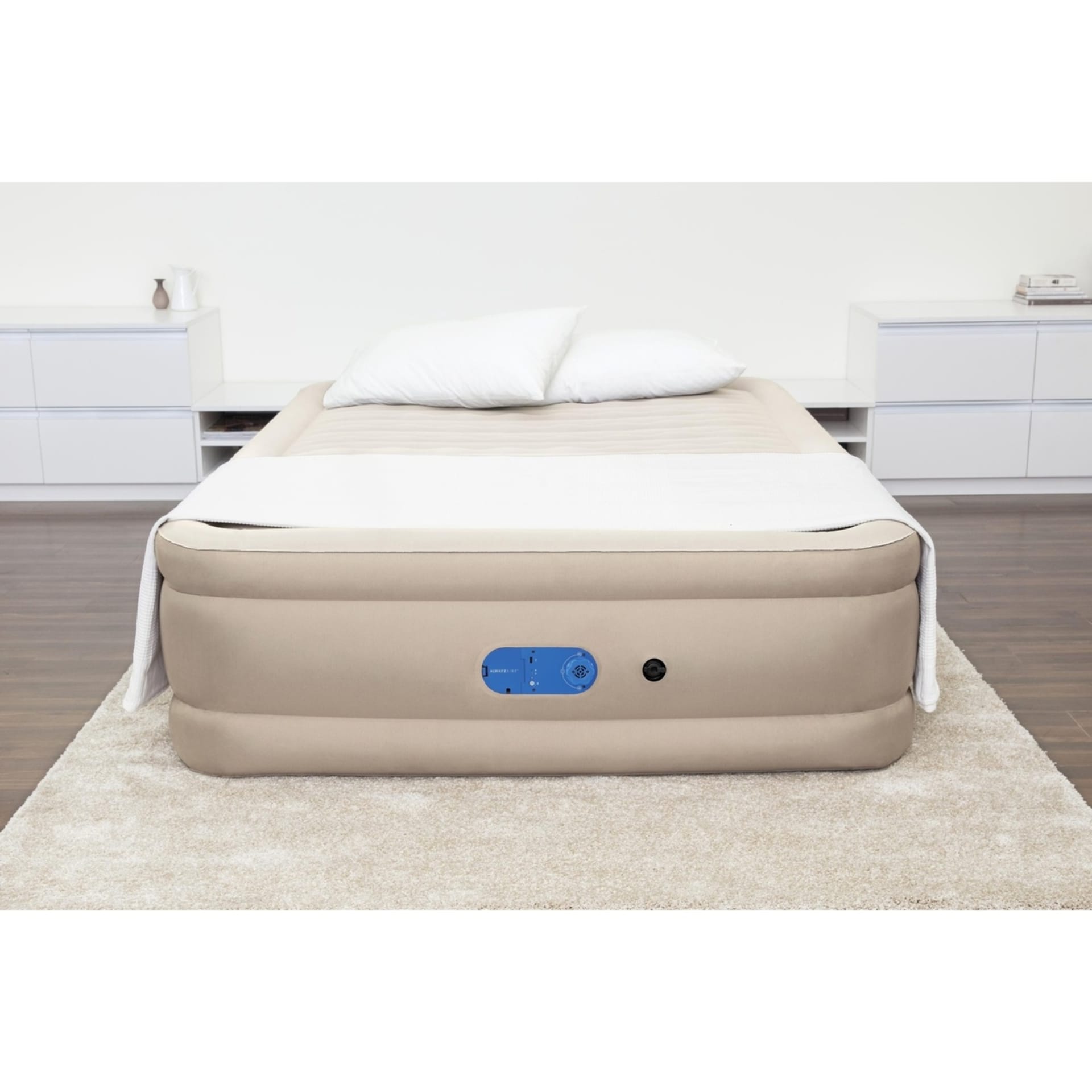 AlwayzAire Airbed with Builtin Pump Queen Size Kmart