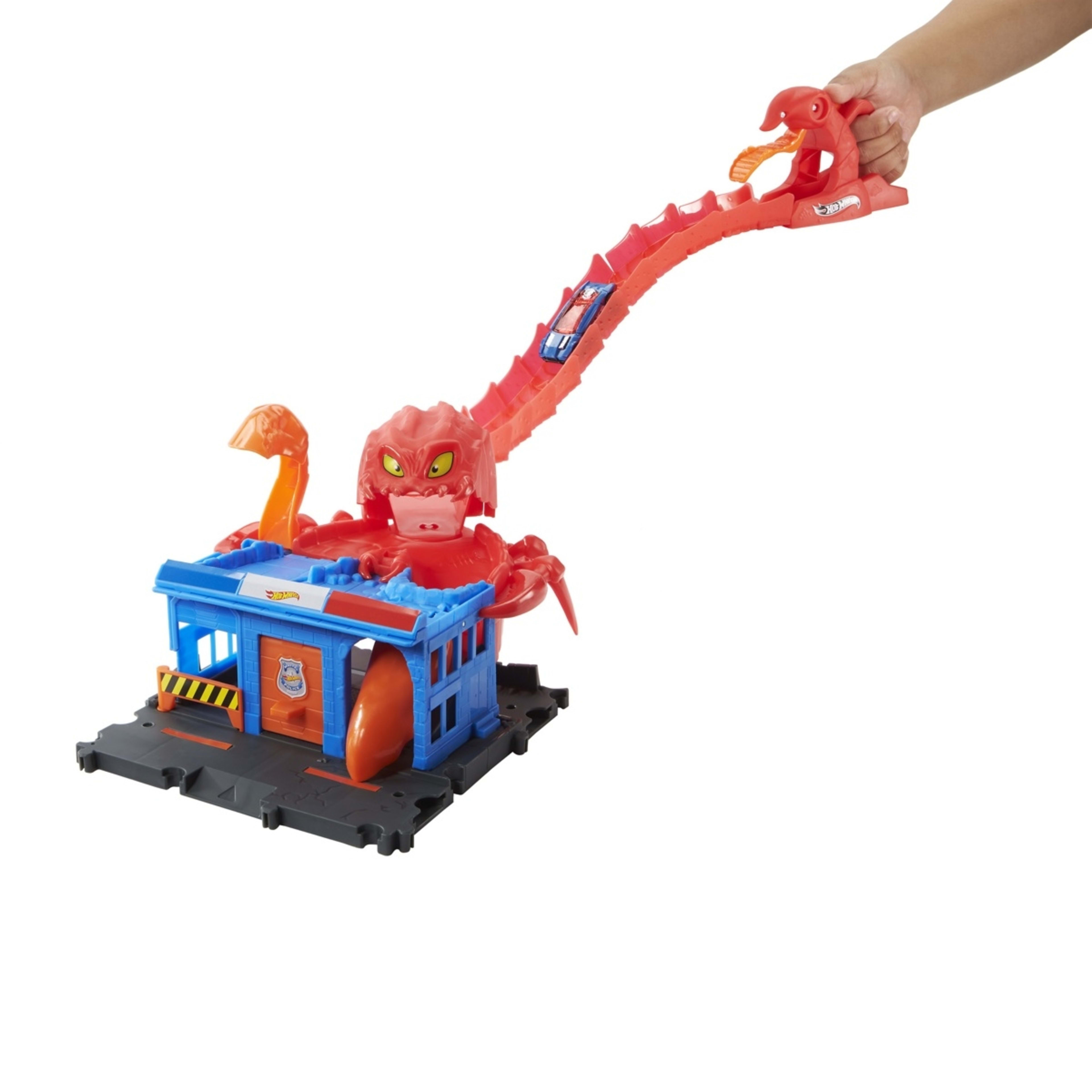 5 Hot Wheels City Nemesis Track Set - Assorted, 5 of 7