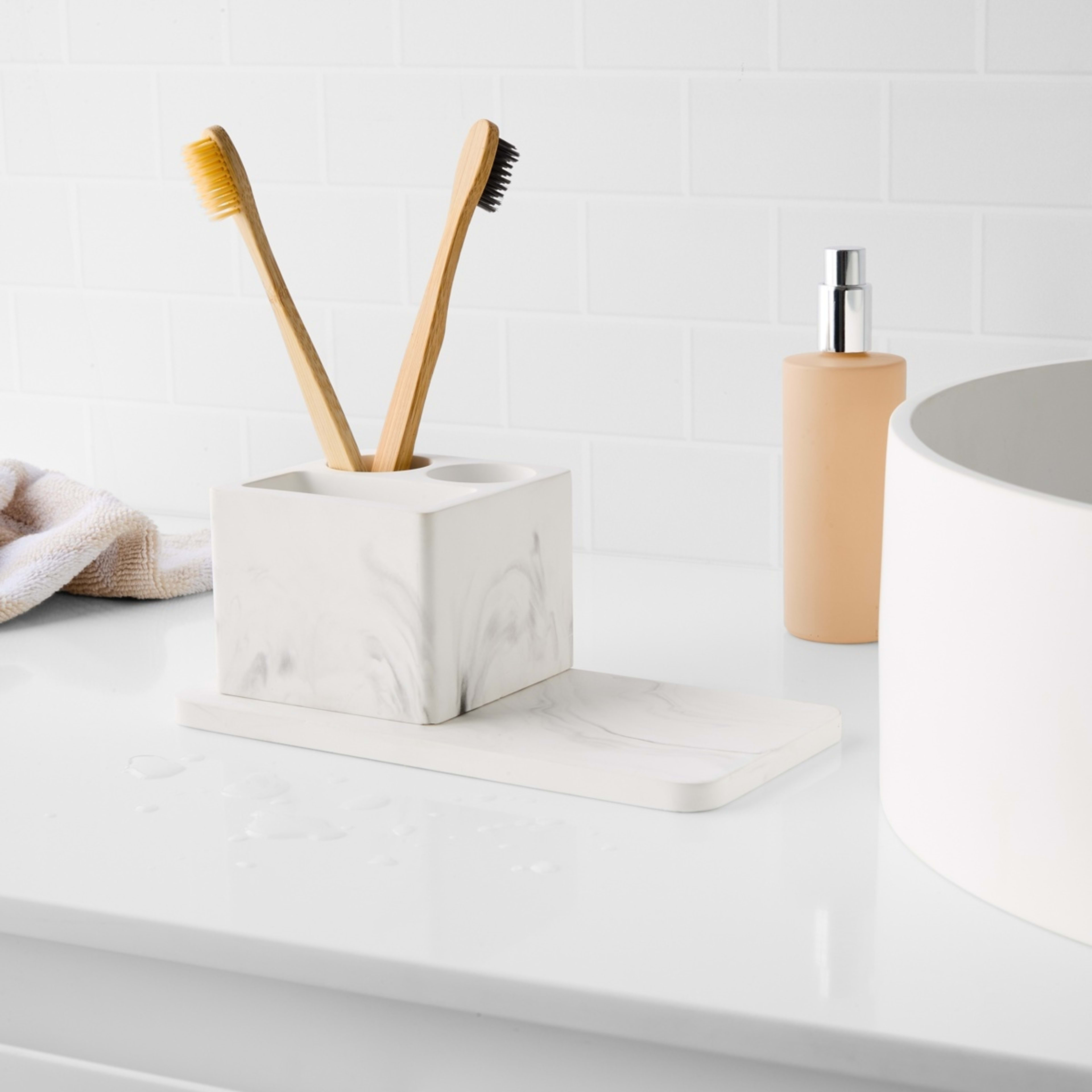 1 Marble Look Toothbrush Holder and Tray