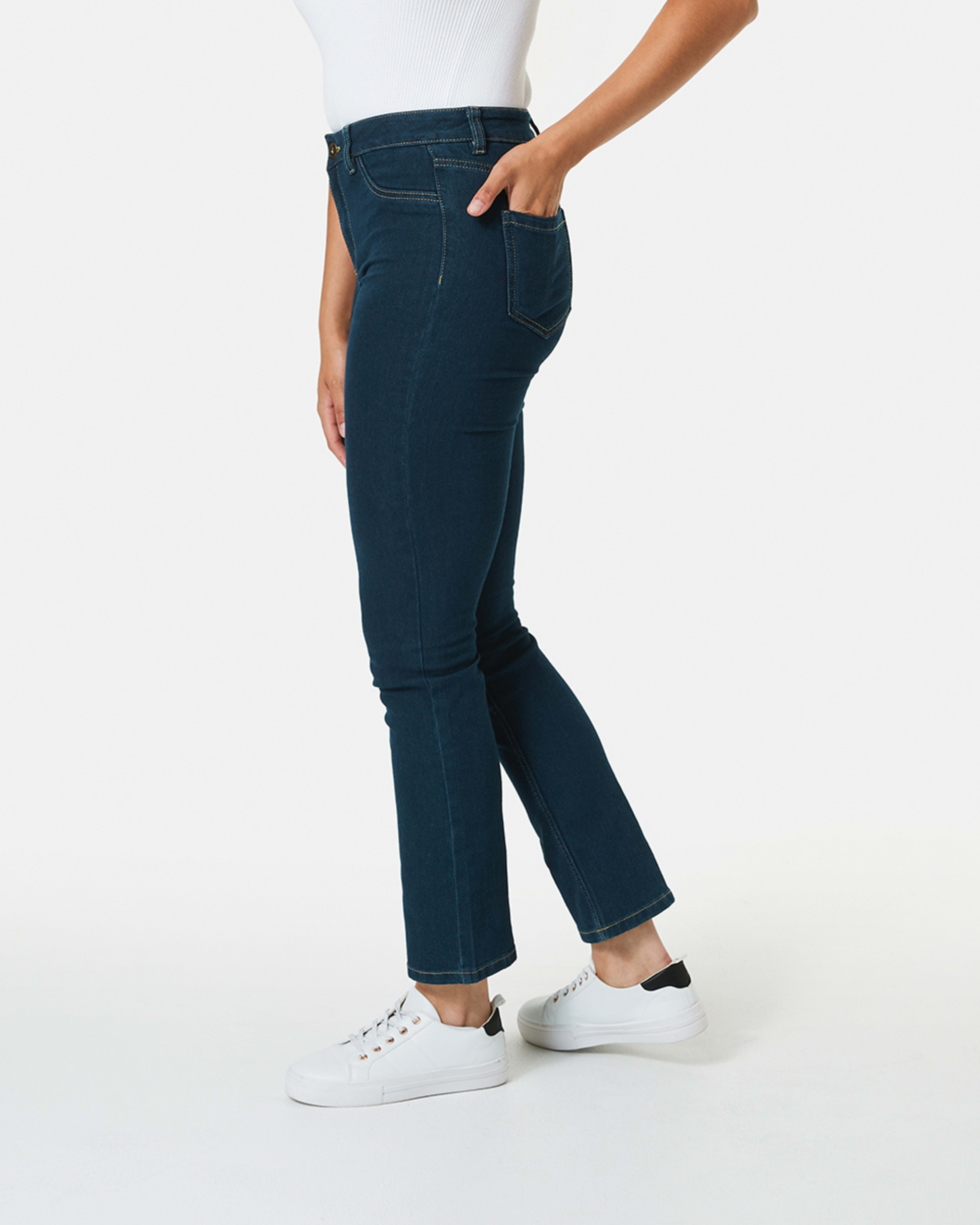2 Classic Straight Jeans Indigo Wsh, 2 of 6