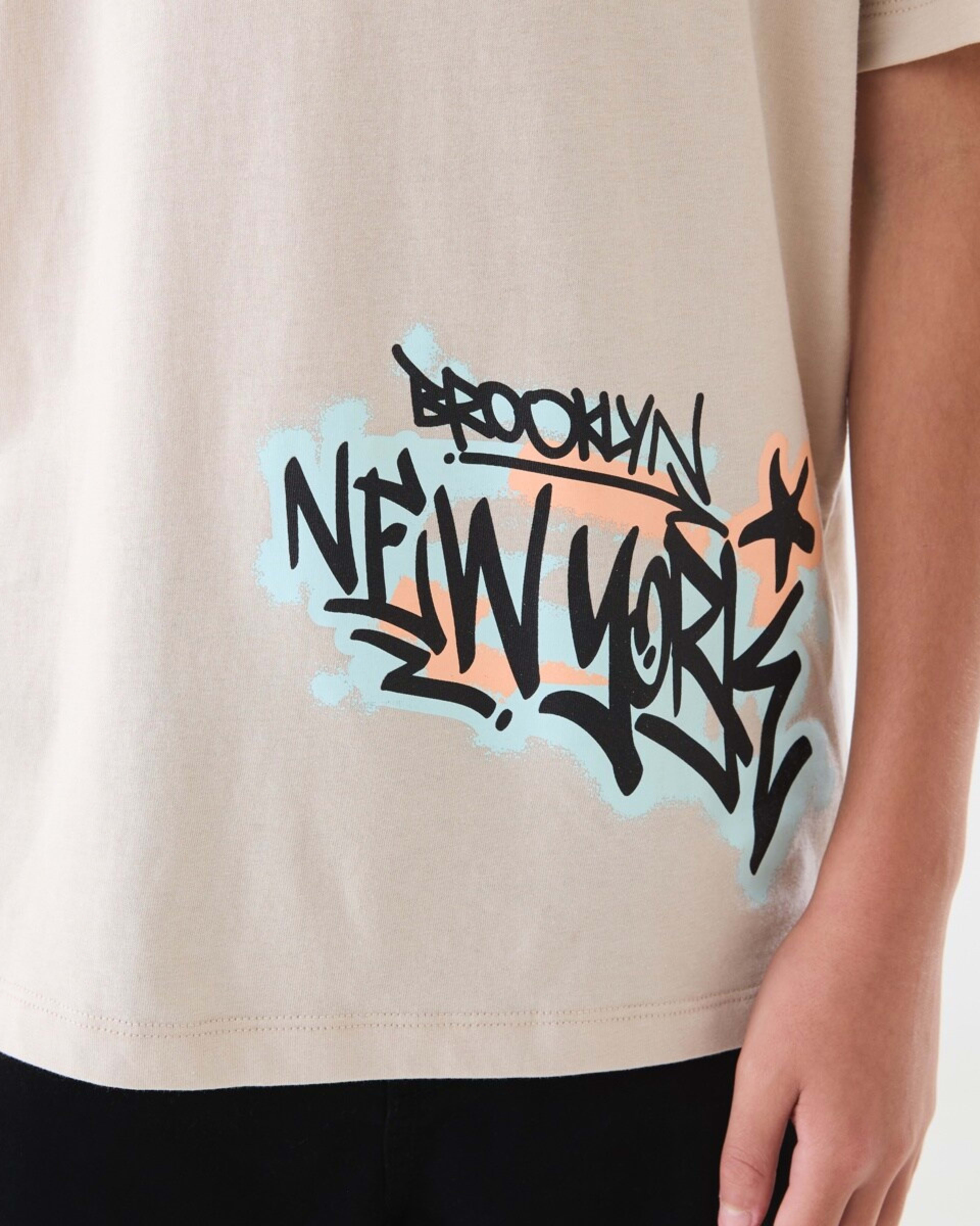 5 Short Sleeve Graphic Print T-shirt Bge Graff, 5 of 7