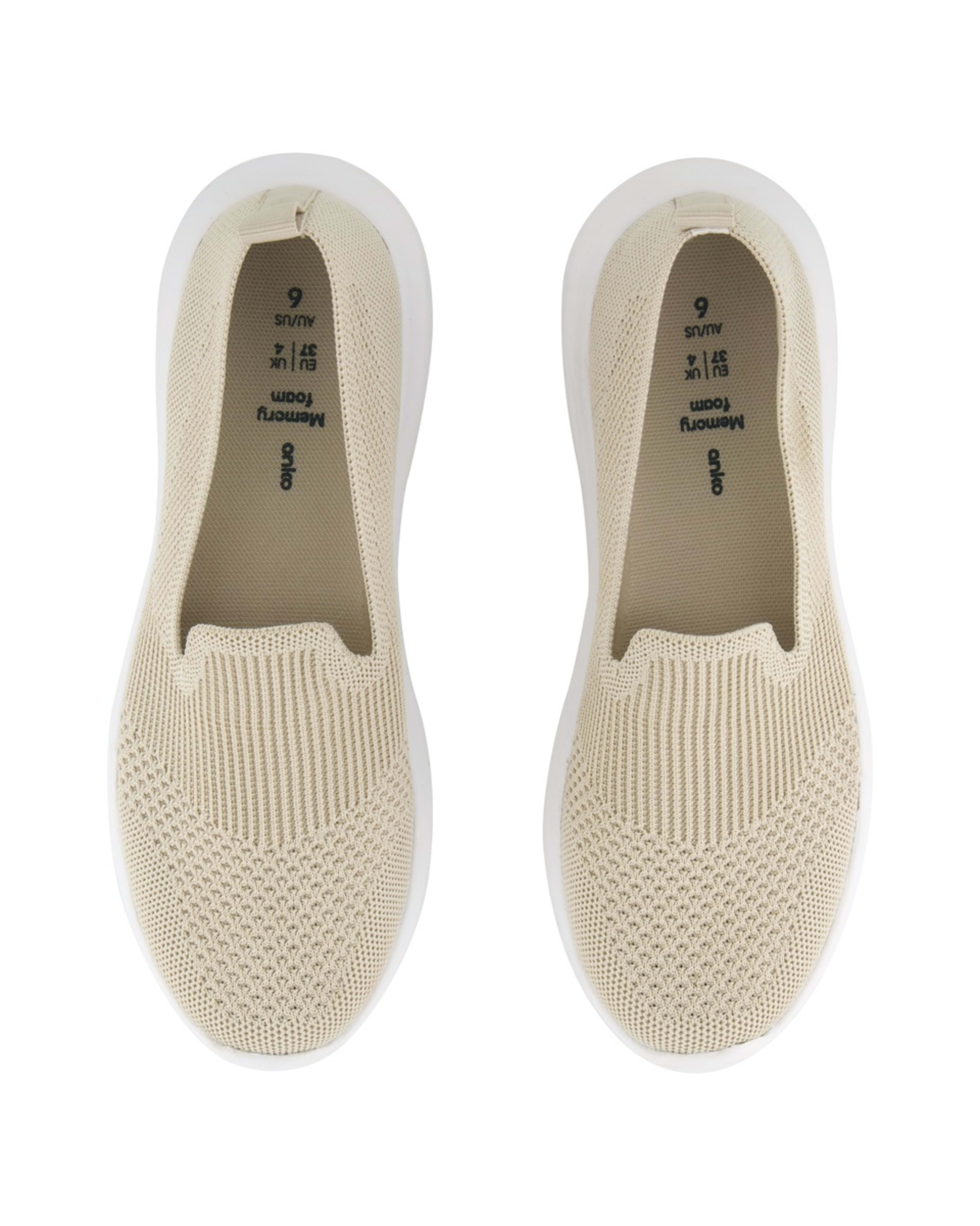 3 Slip On Comfort Walker Sneakers SANDSHELL, 3 of 5