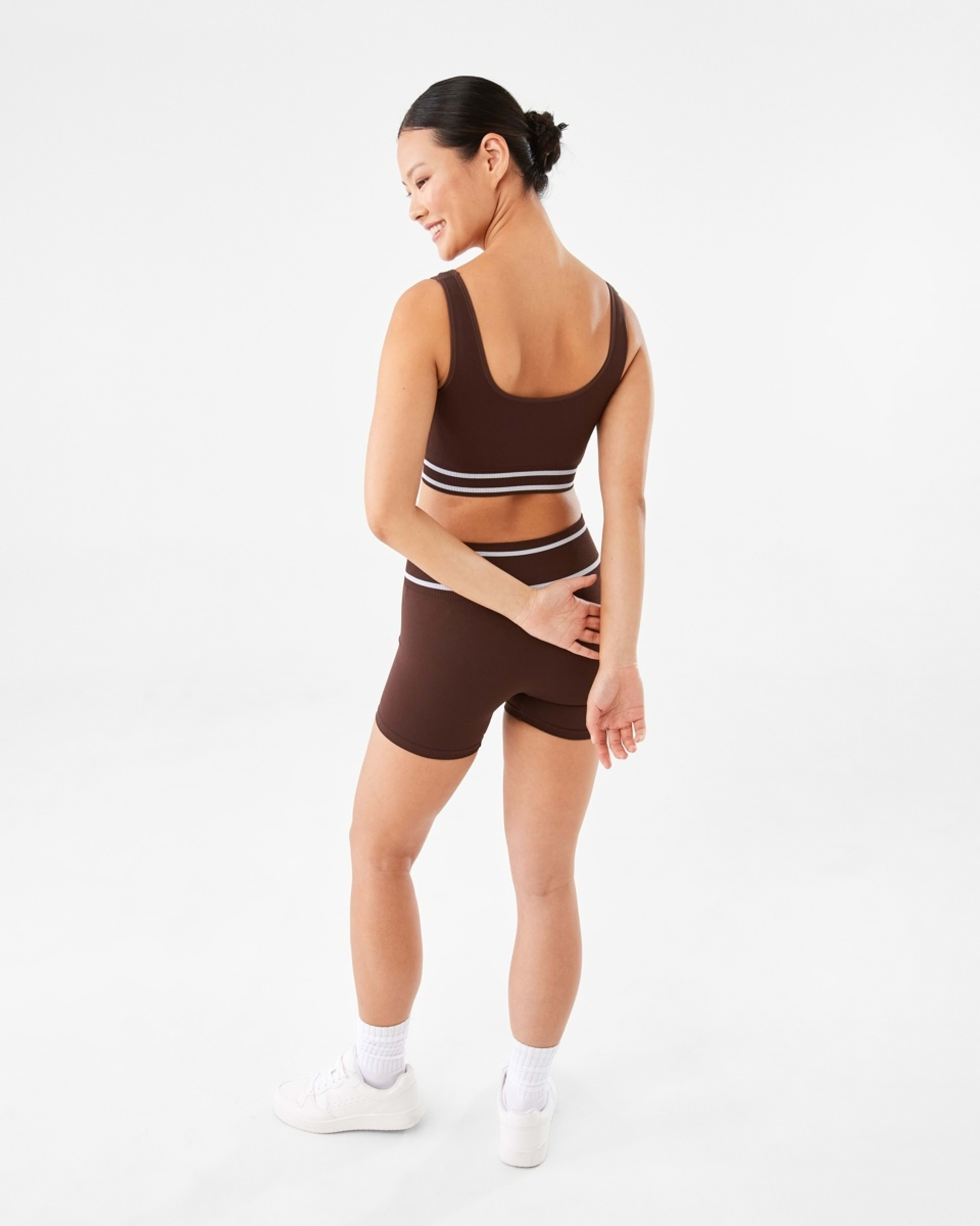 4 Active Womens Seamfree Tipping Bike Shorts Brn Tuscan, 4 of 6