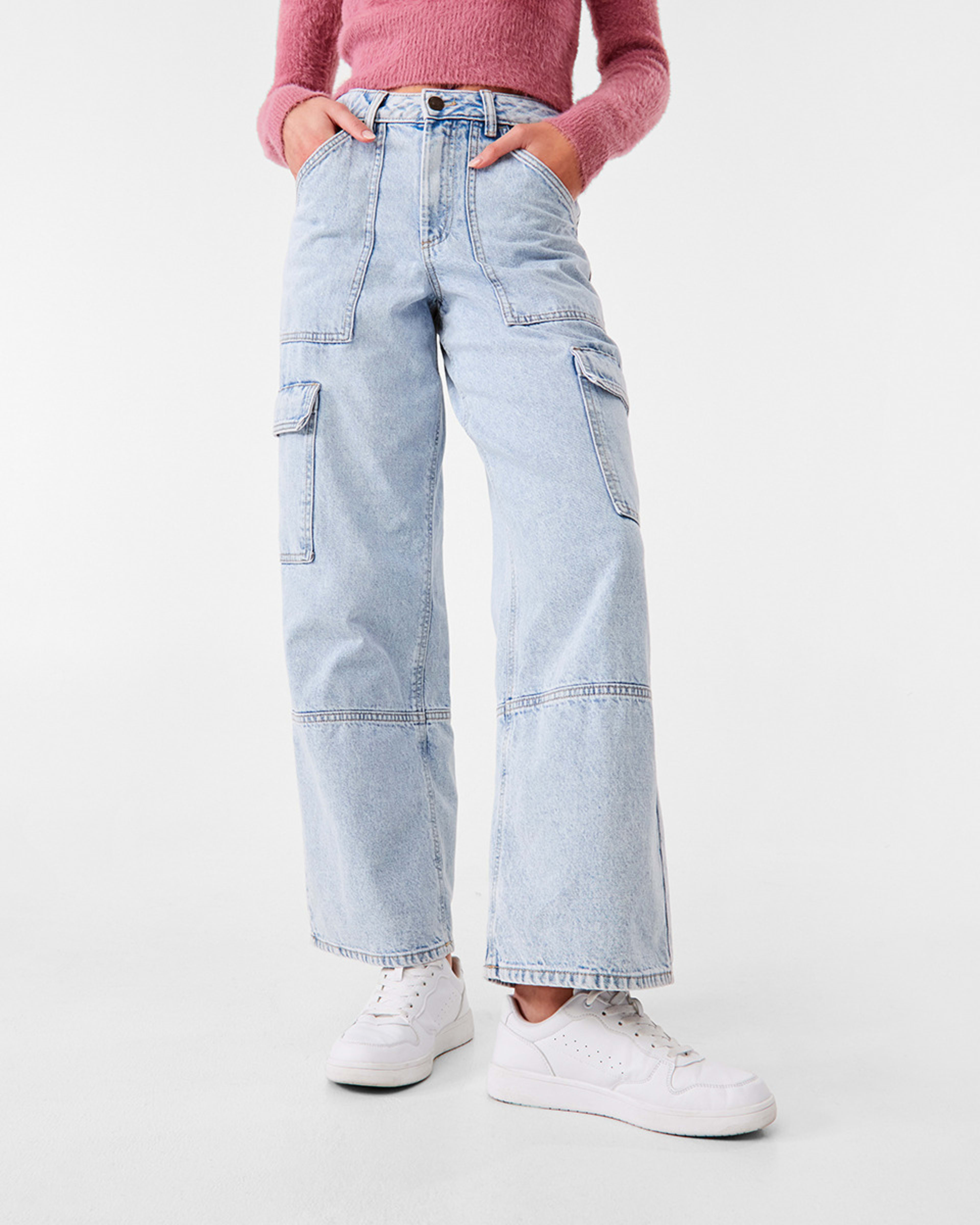 1 Cargo Jeans Light Wash, 1 of 10