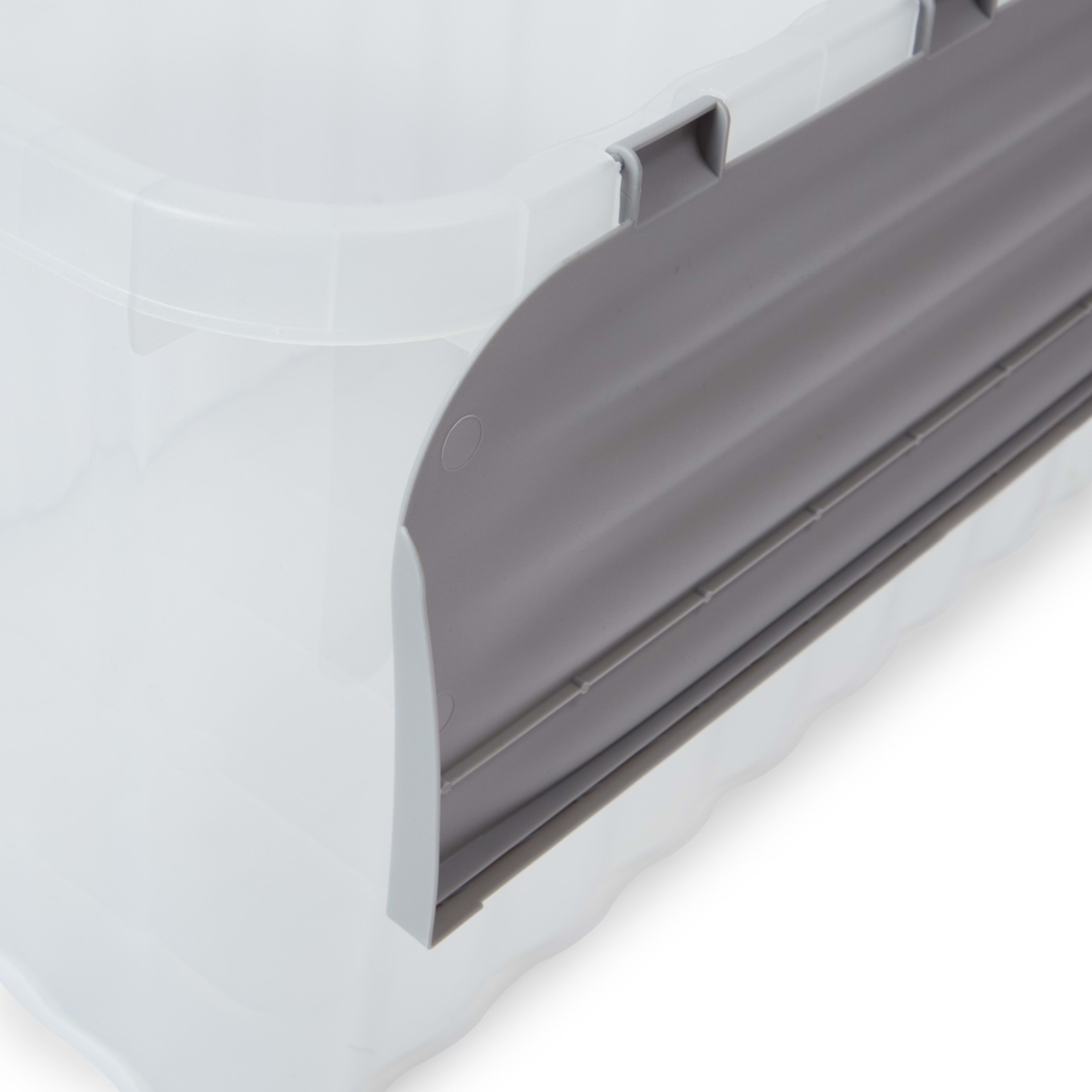 7 40L Tub with Hinged Lid, 7 of 8