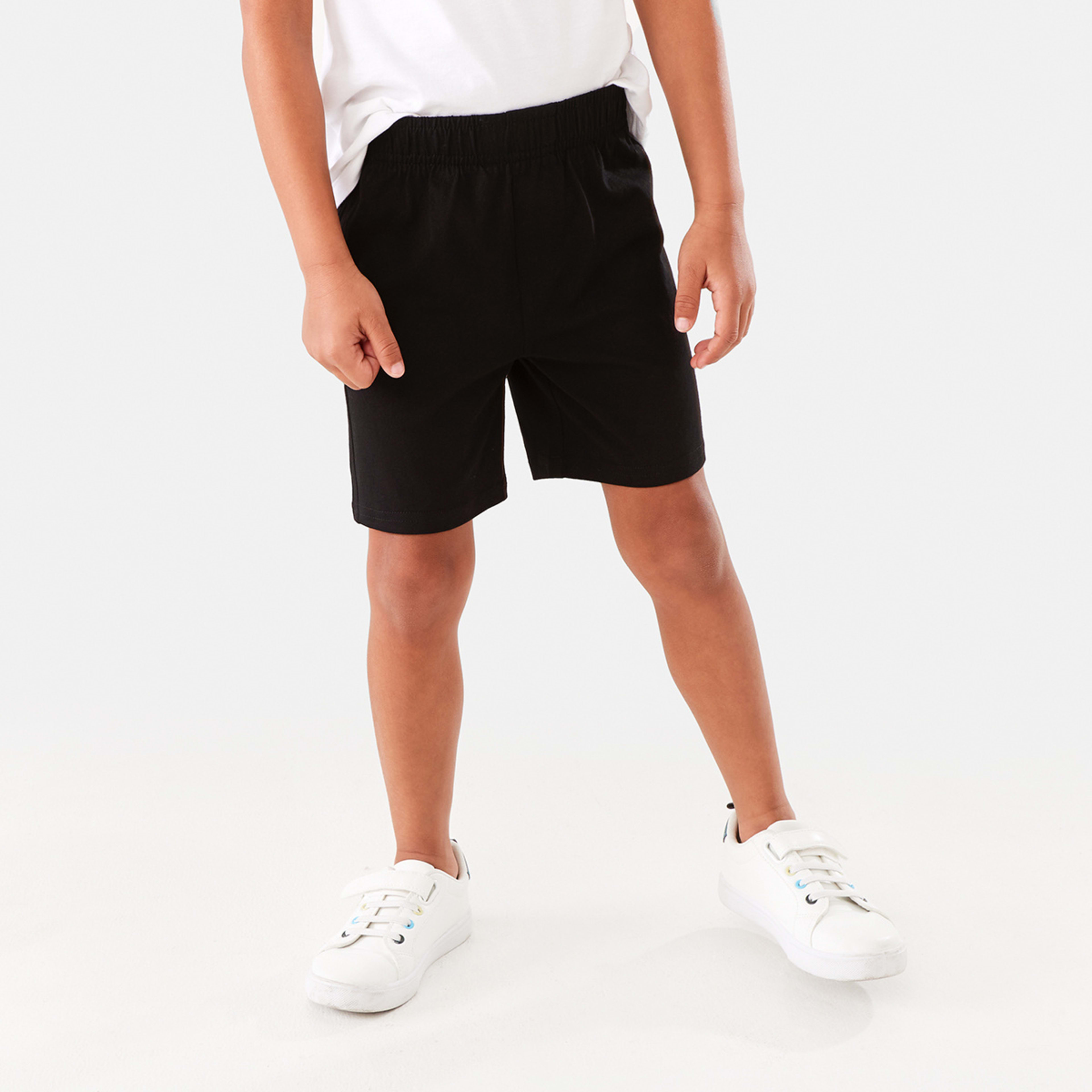 1 Plain Knit Shorts Black, 1 of 8