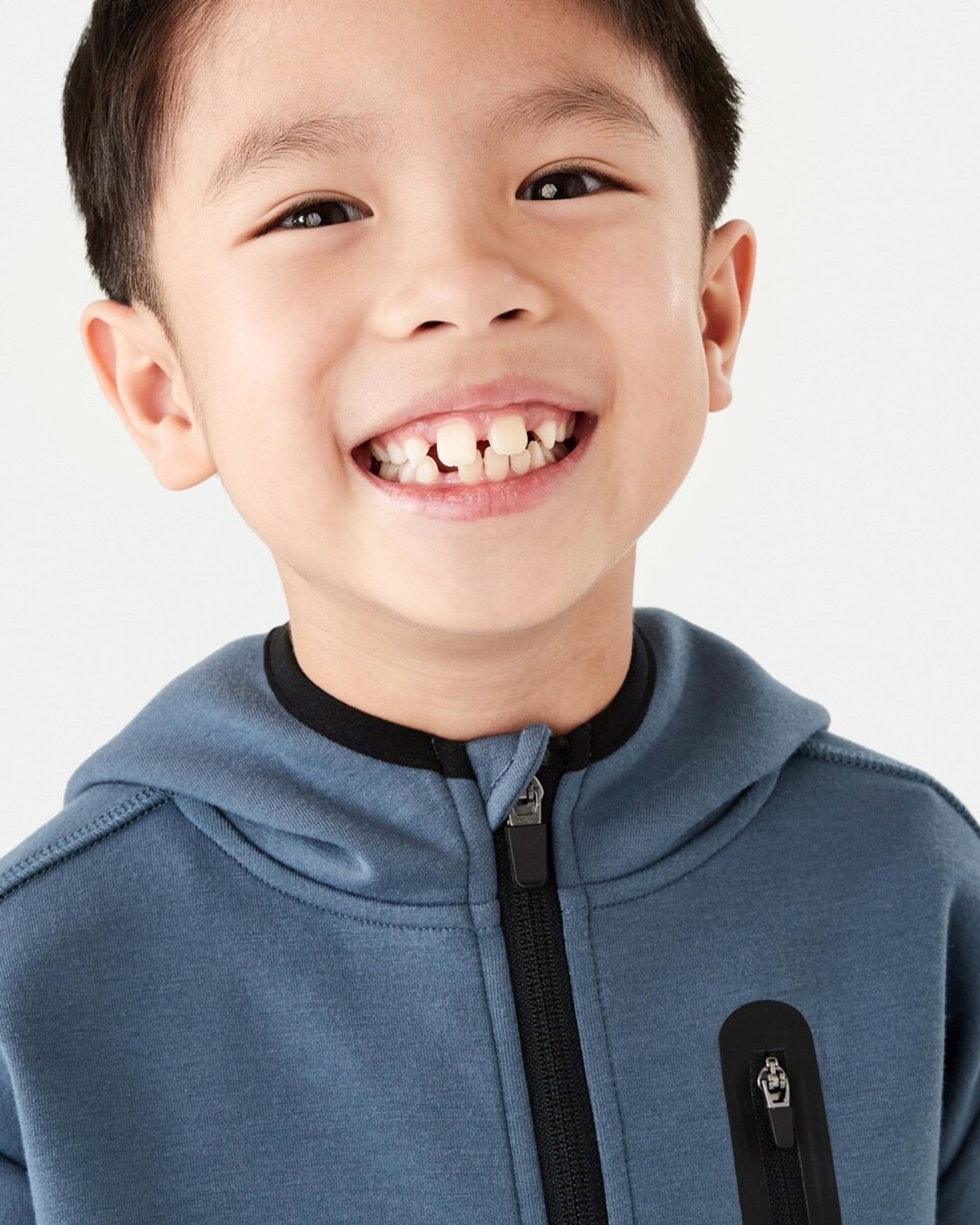 4 Active Kids Hoodie Vintg Blue, 4 of 10