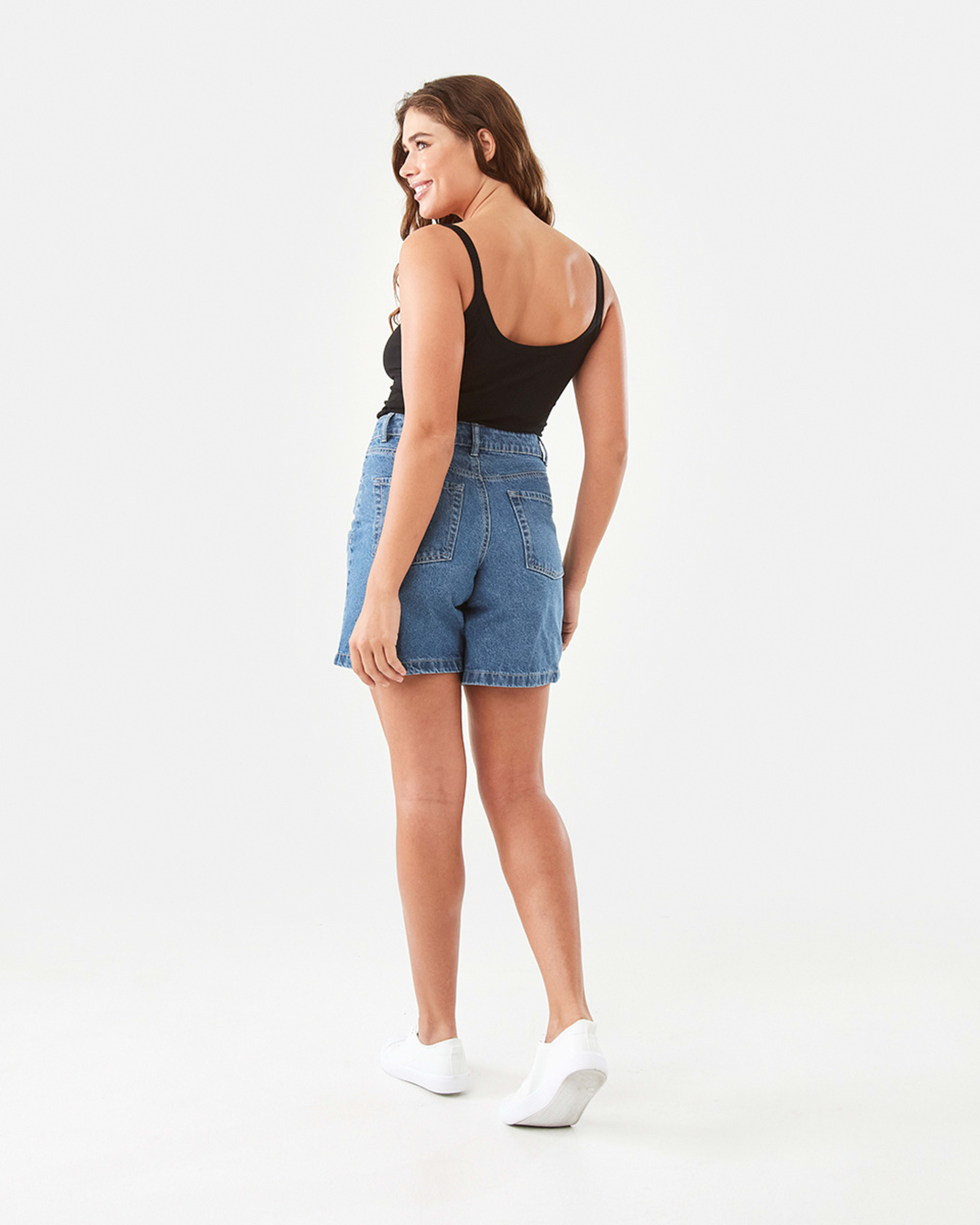 6 Sleeveless Rib Scoop Neck Cami Black, 6 of 9