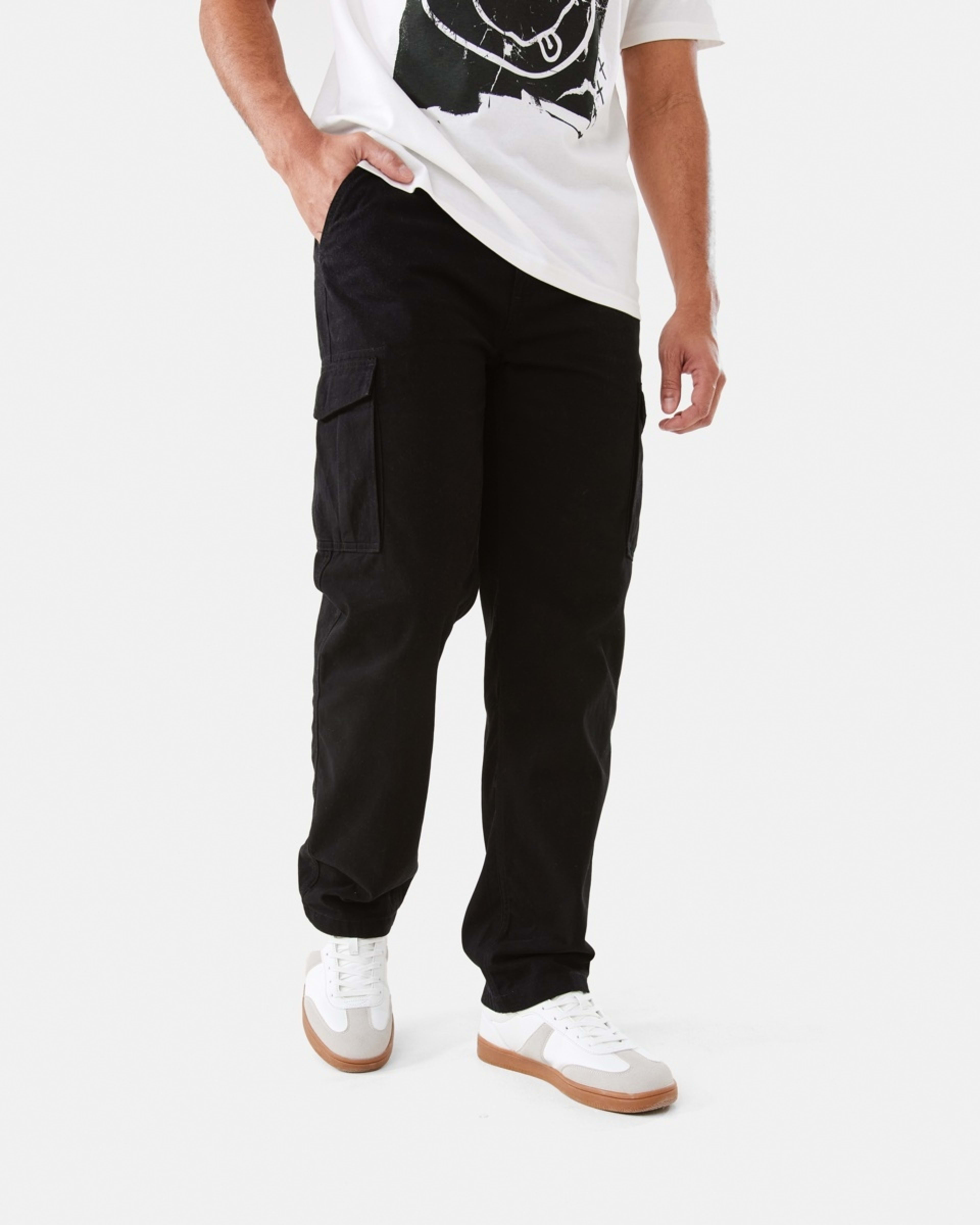 1 Regular Cargo Pants BLACK, 1 of 7