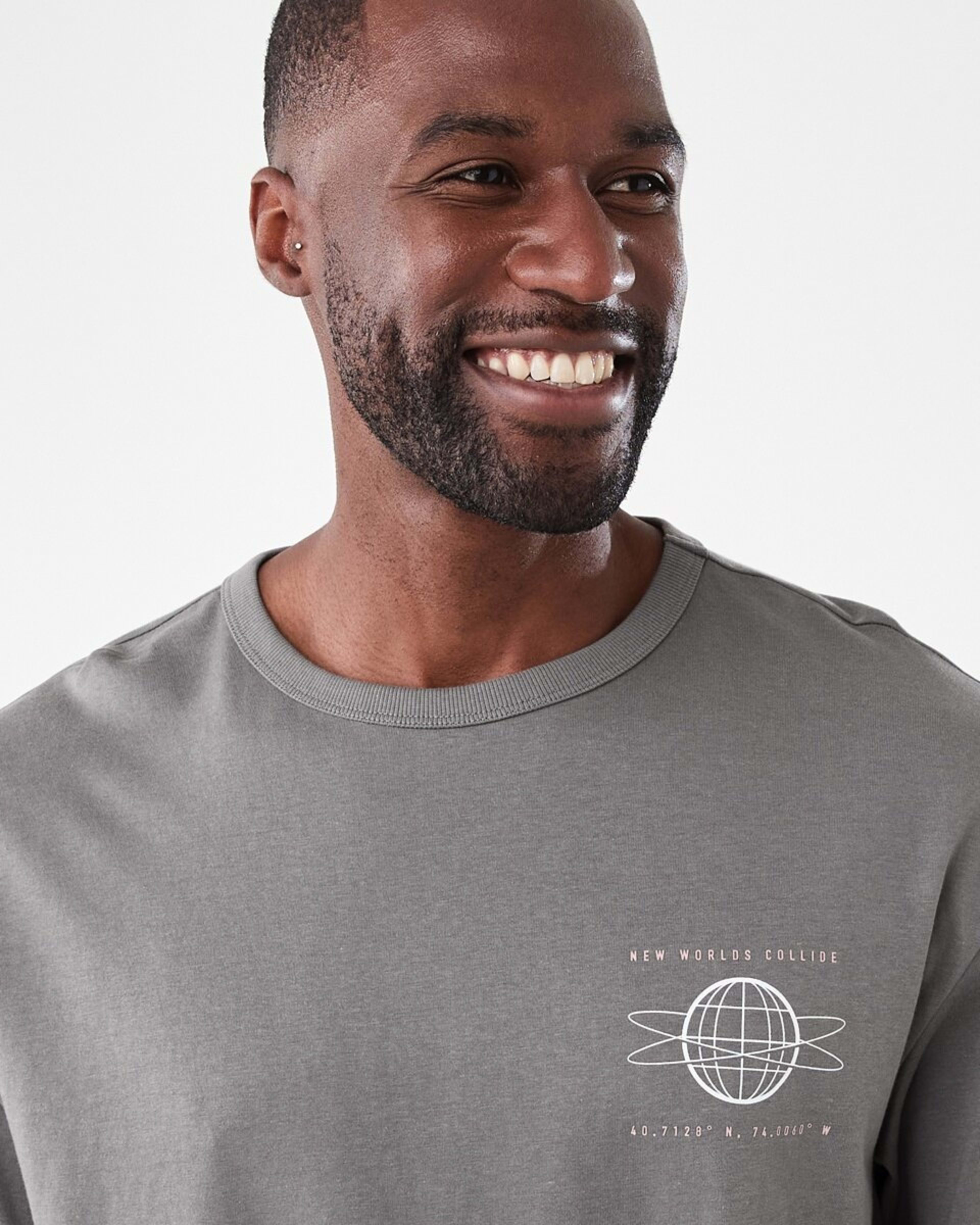 4 Oversized Graphic T-shirt Gry Grgyle, 4 of 6