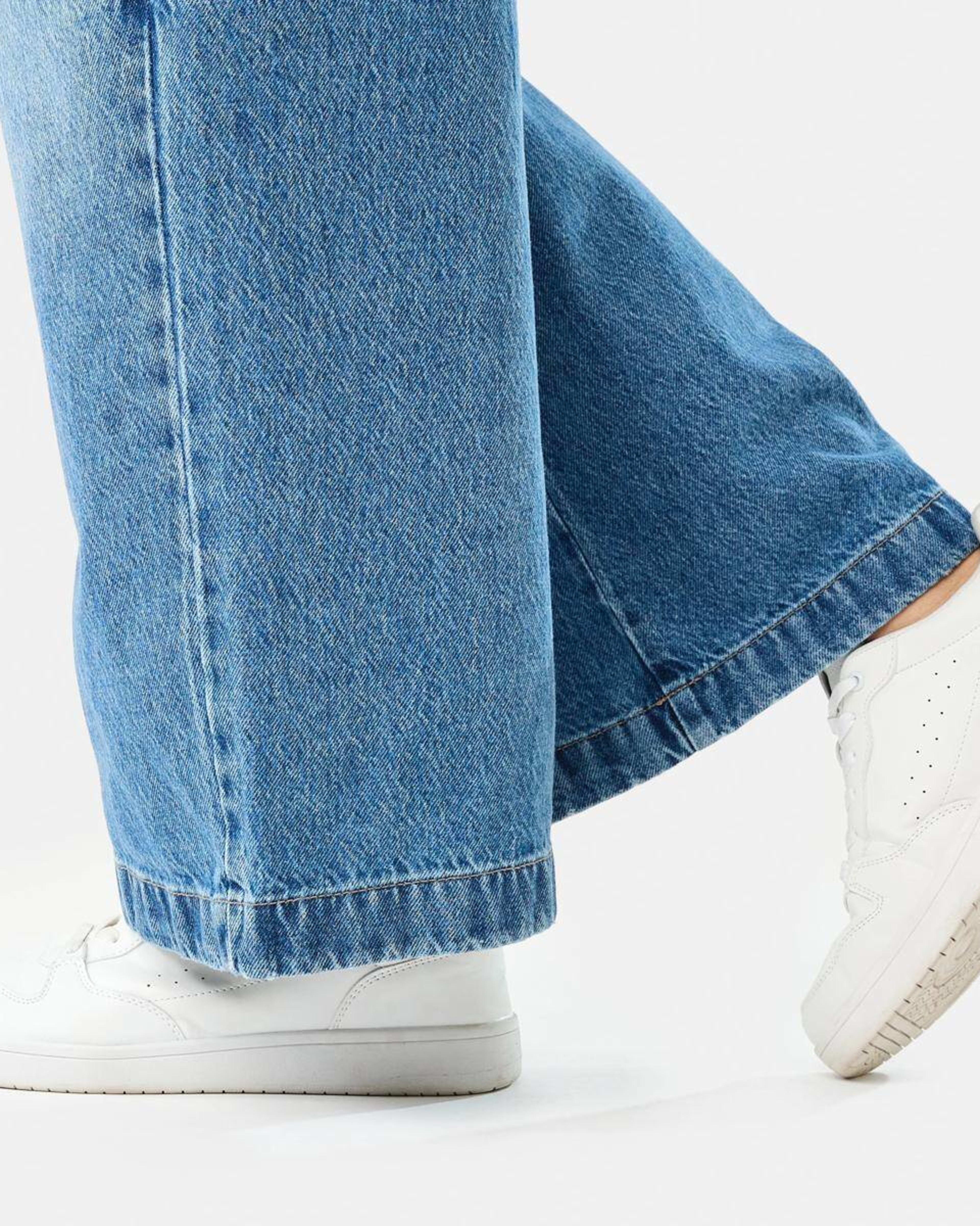 6 Pleat Front Jeans MID WASH, 6 of 8