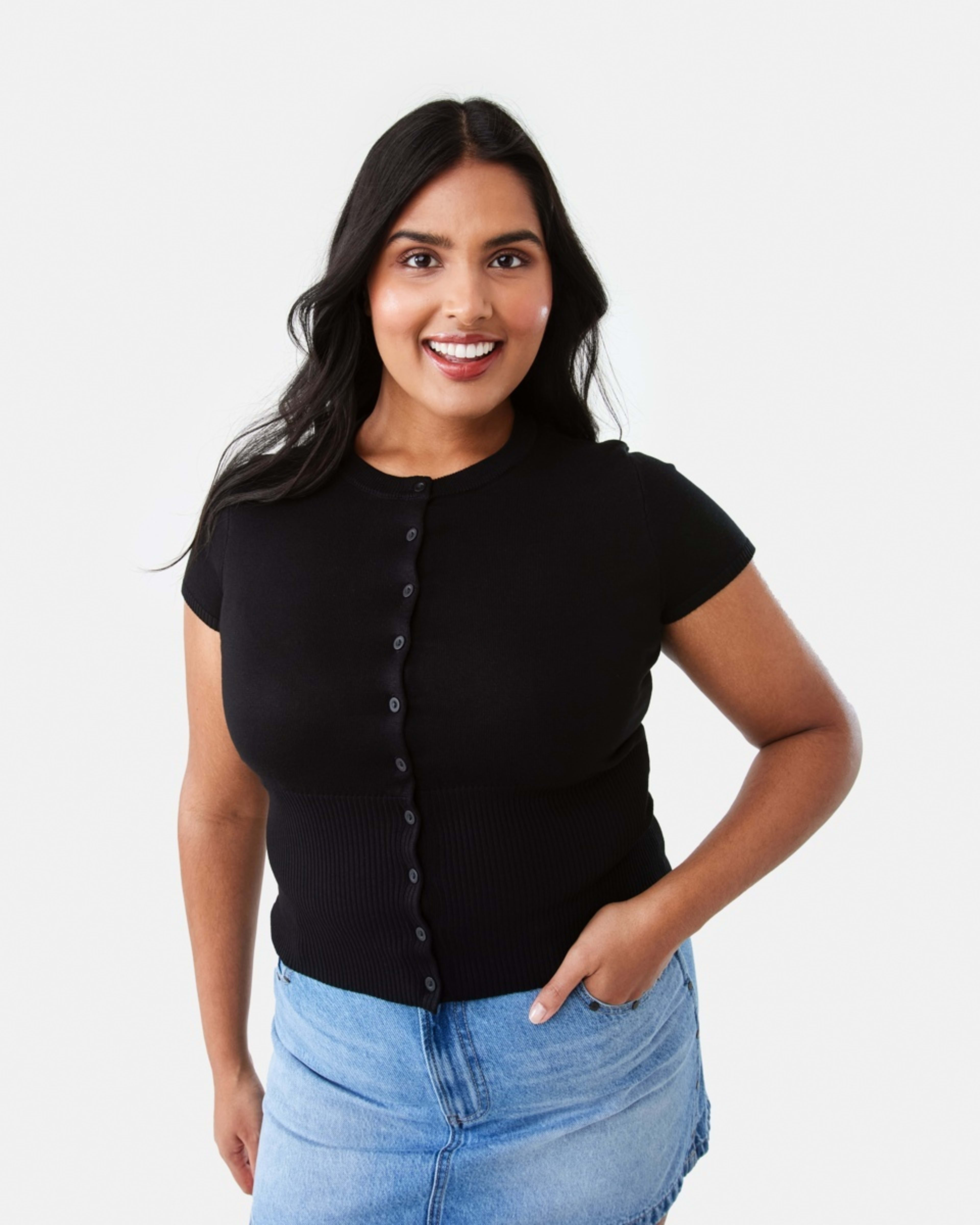 3 Short Sleeve Longline Button Up Top Black, 3 of 9