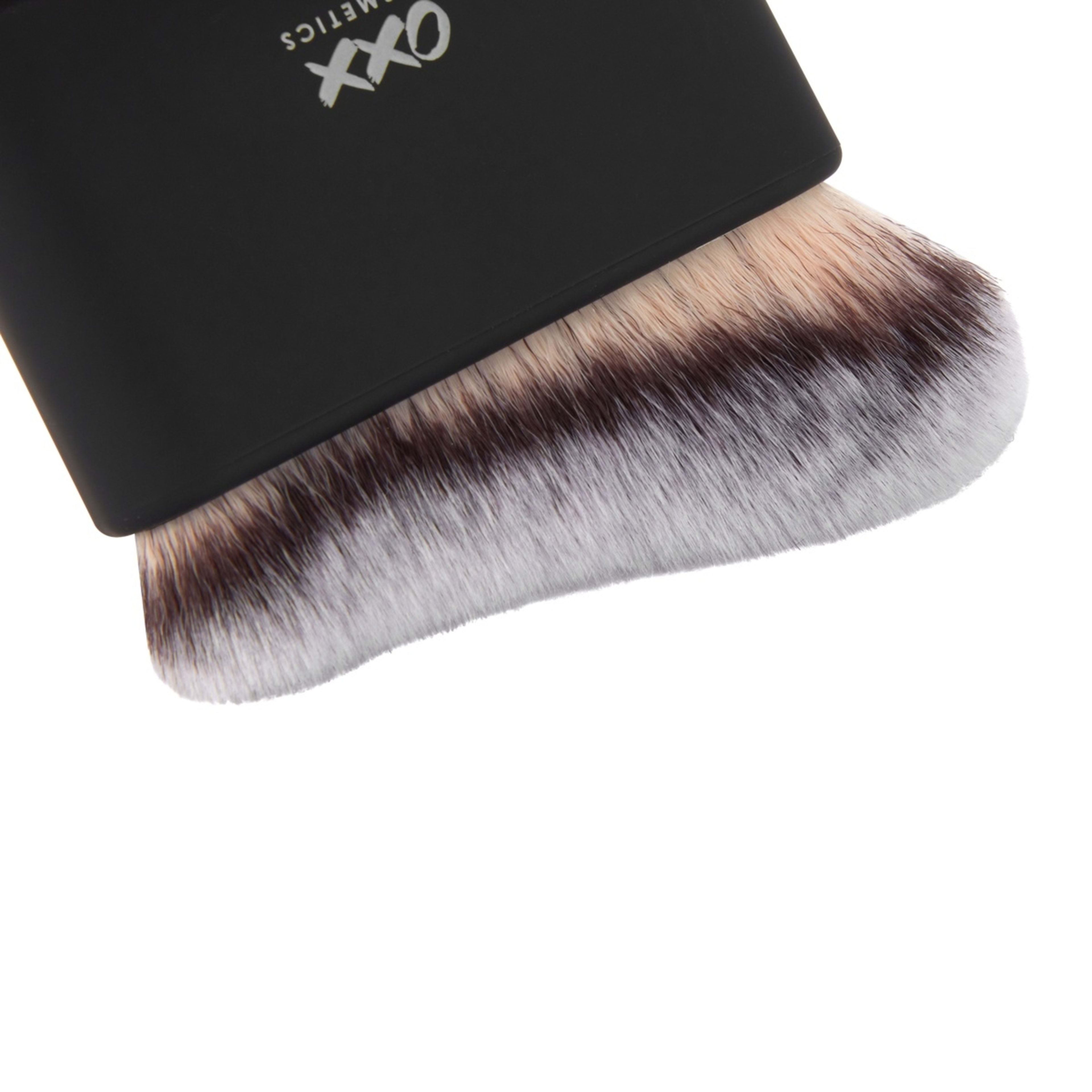 4 OXX Cosmetics Tanning Brush - Black, 4 of 5