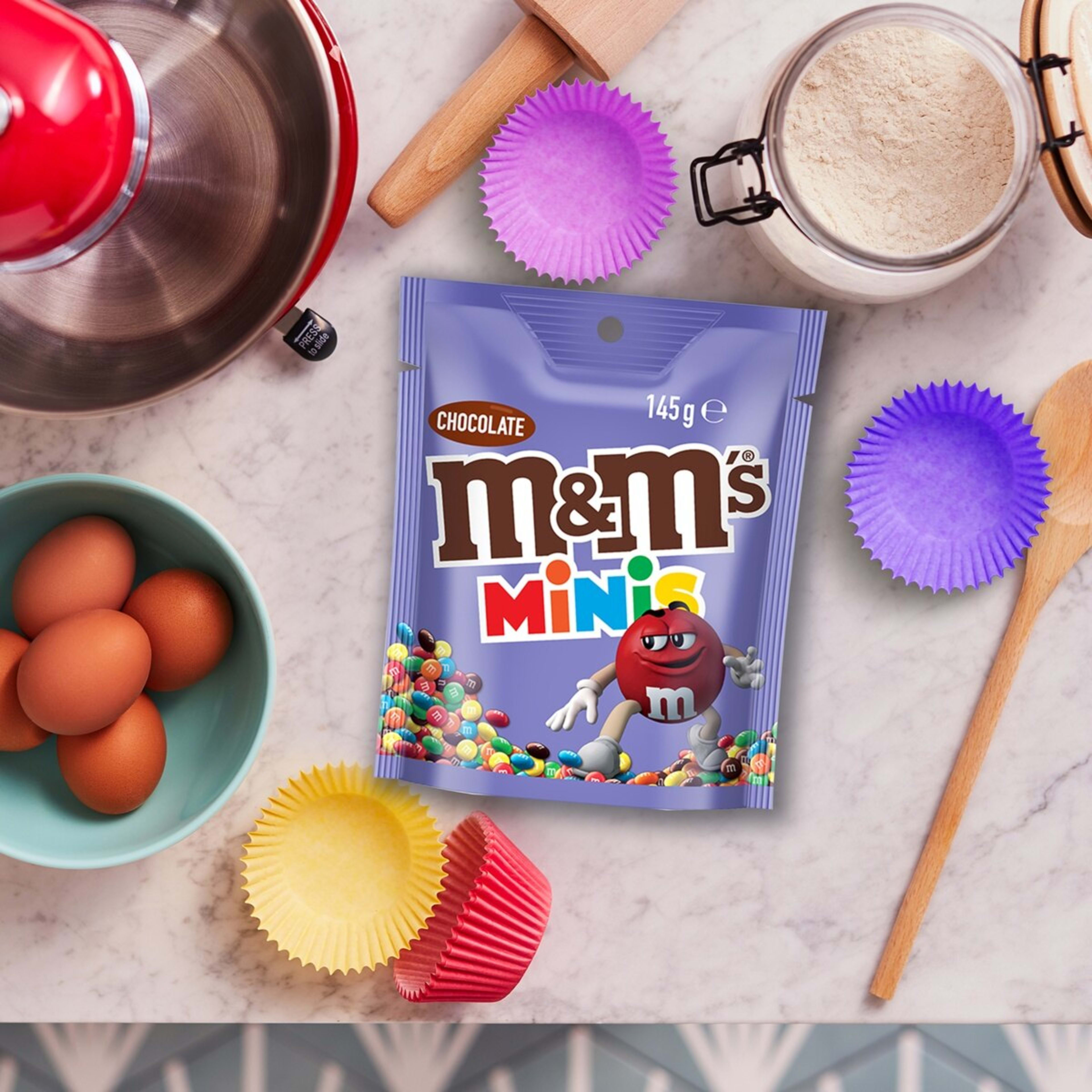 6 M&M's Minis Milk Chocolate Snack and Share Bag 145g, 6 of 7