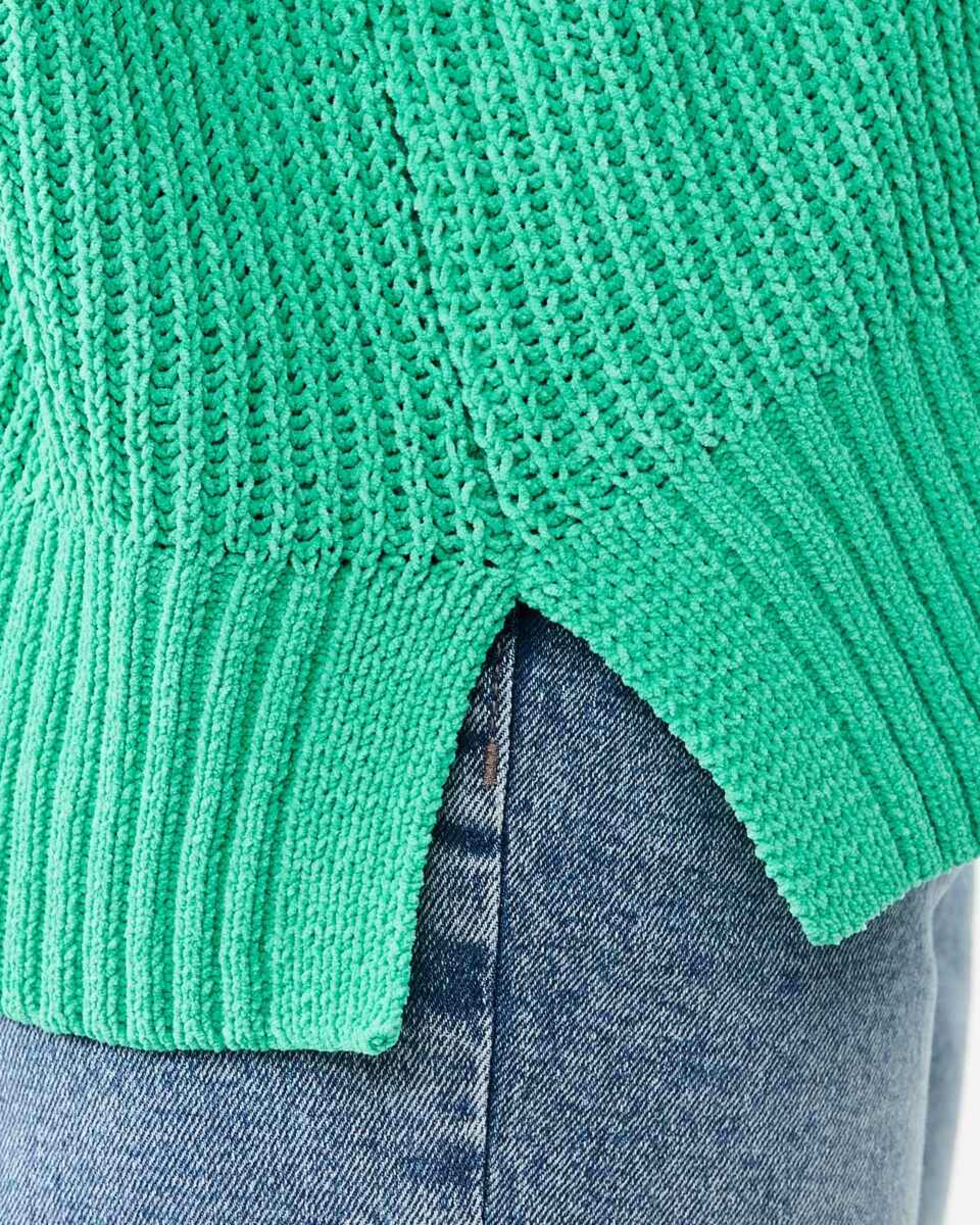 5 Chenille V-Neck Jumper SIMPLY GREEN, 5 of 5