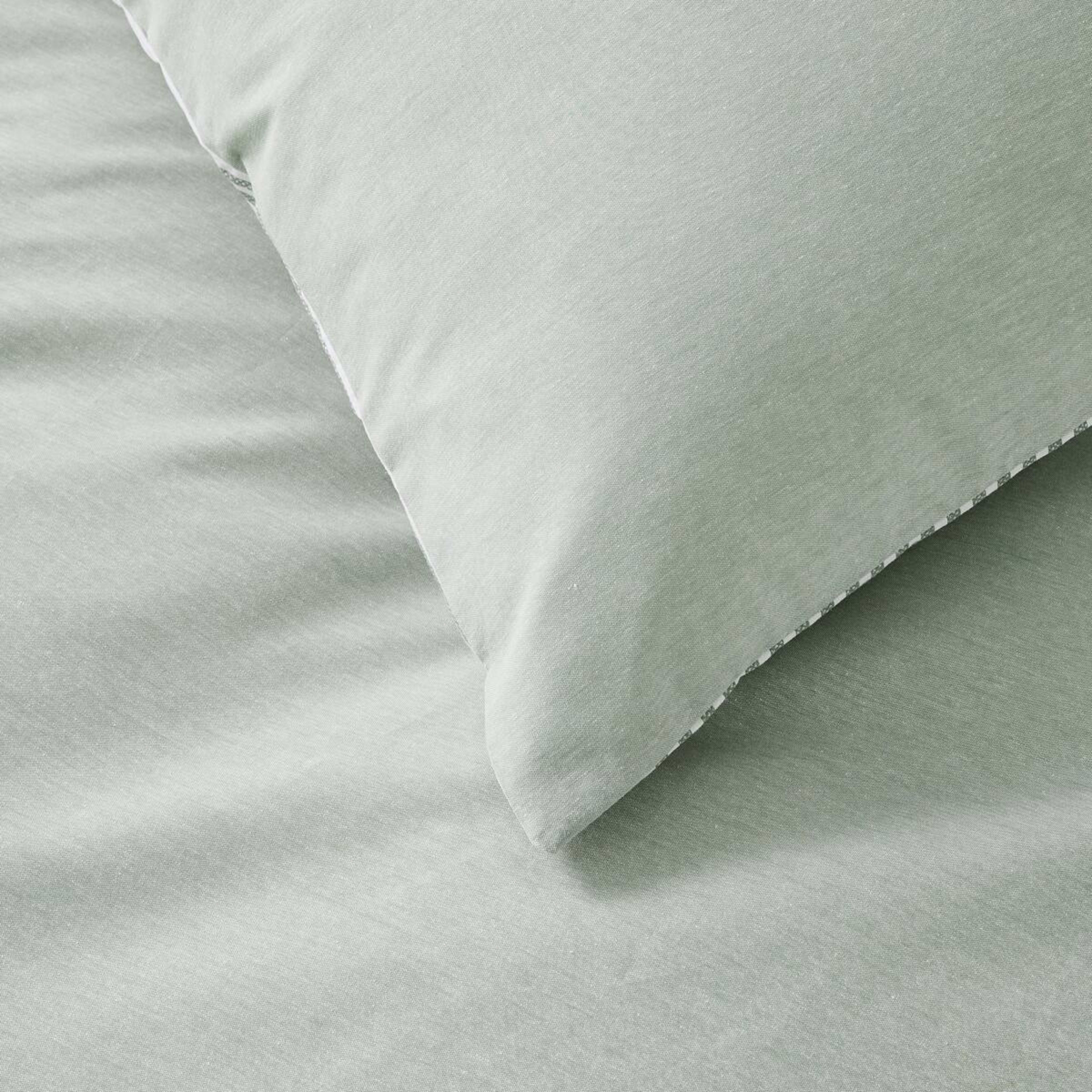 4 Chambray Cotton Rich Reversible Quilt Cover Set - Queen Bed, Seagrass, 4 of 7