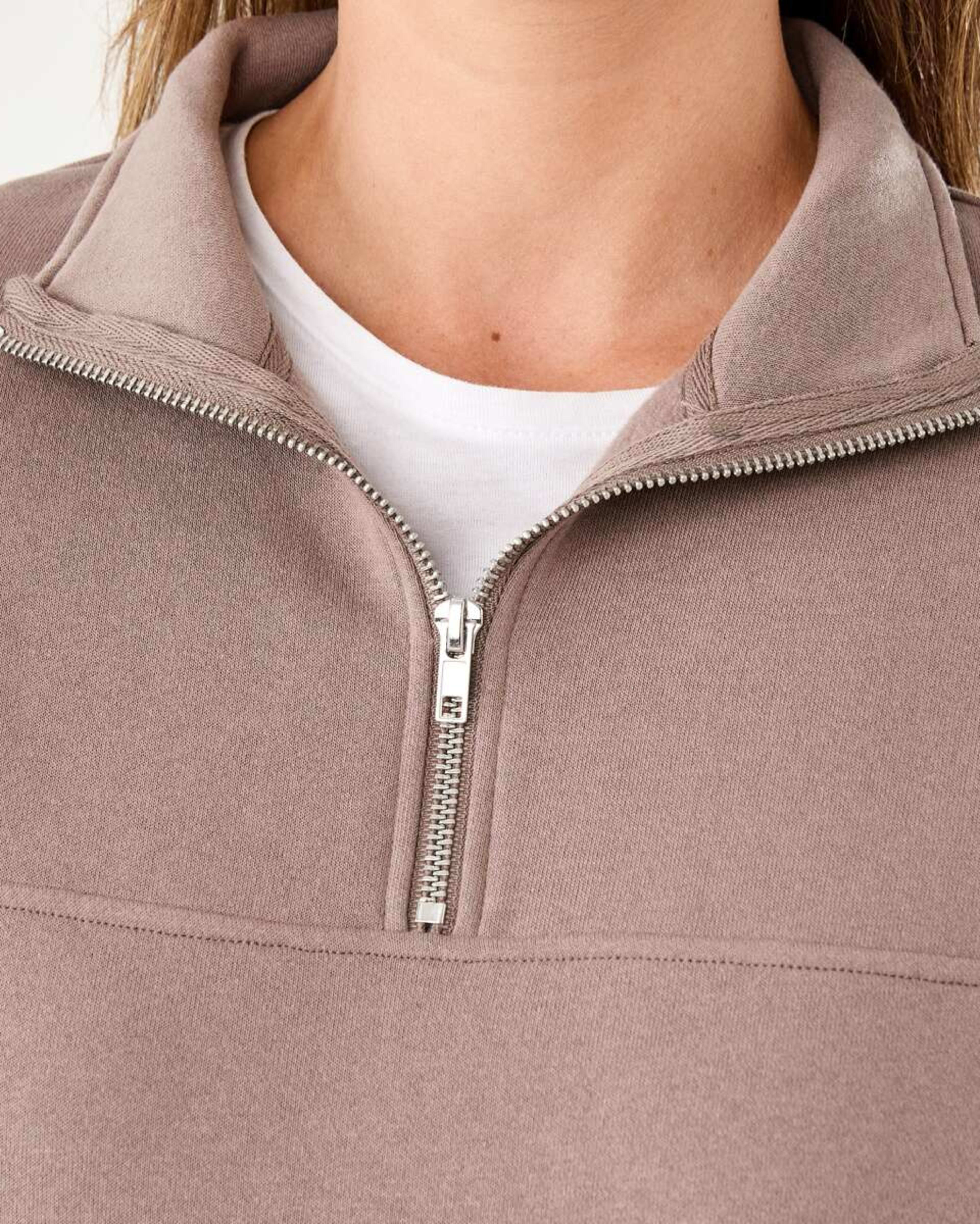 5 Quarter Zip Seam Front Sweatshirt Taupe Brn, 5 of 6