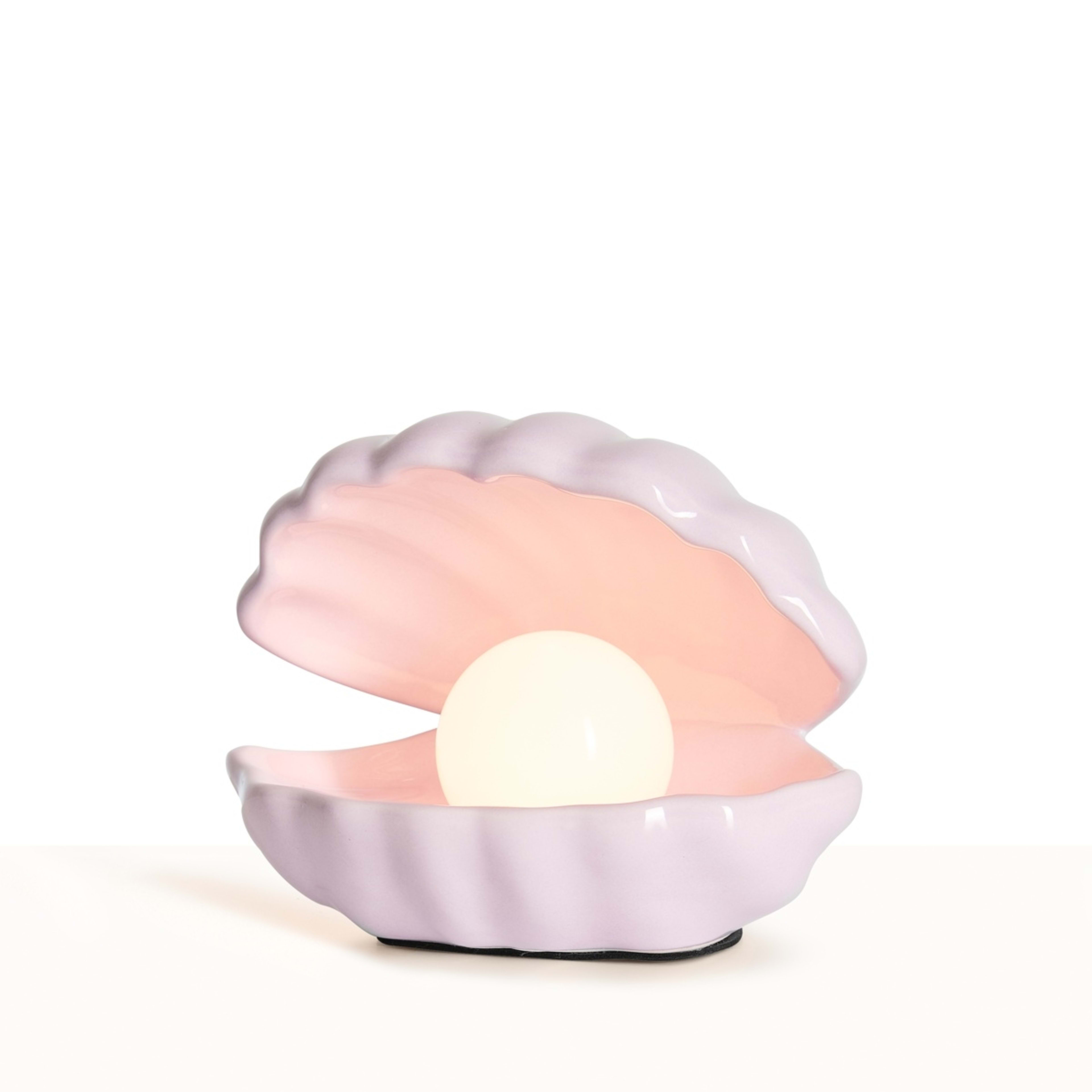 1 Clam Shell Lamp