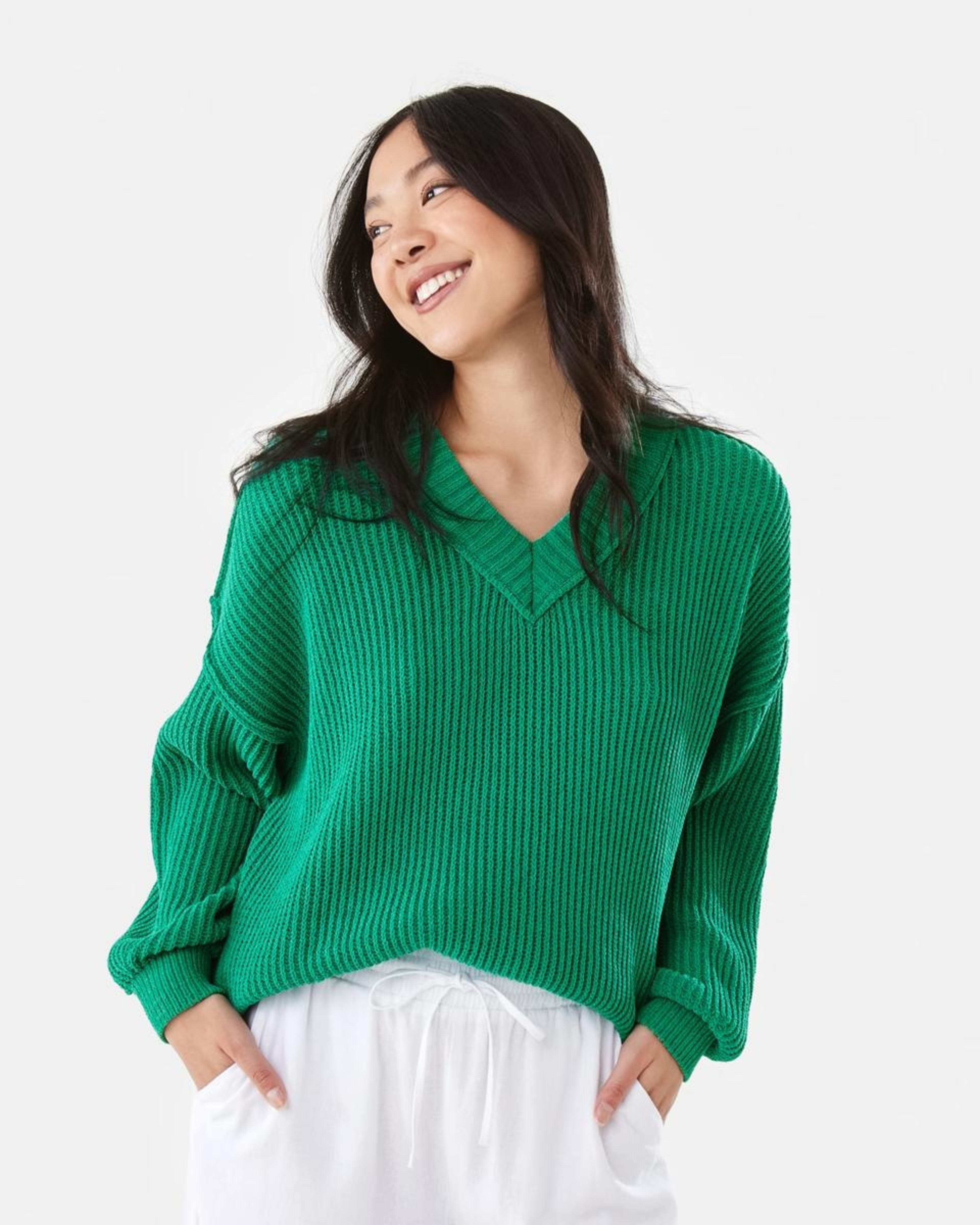 1 Chenille V-Neck Jumper SIMPLY GREEN