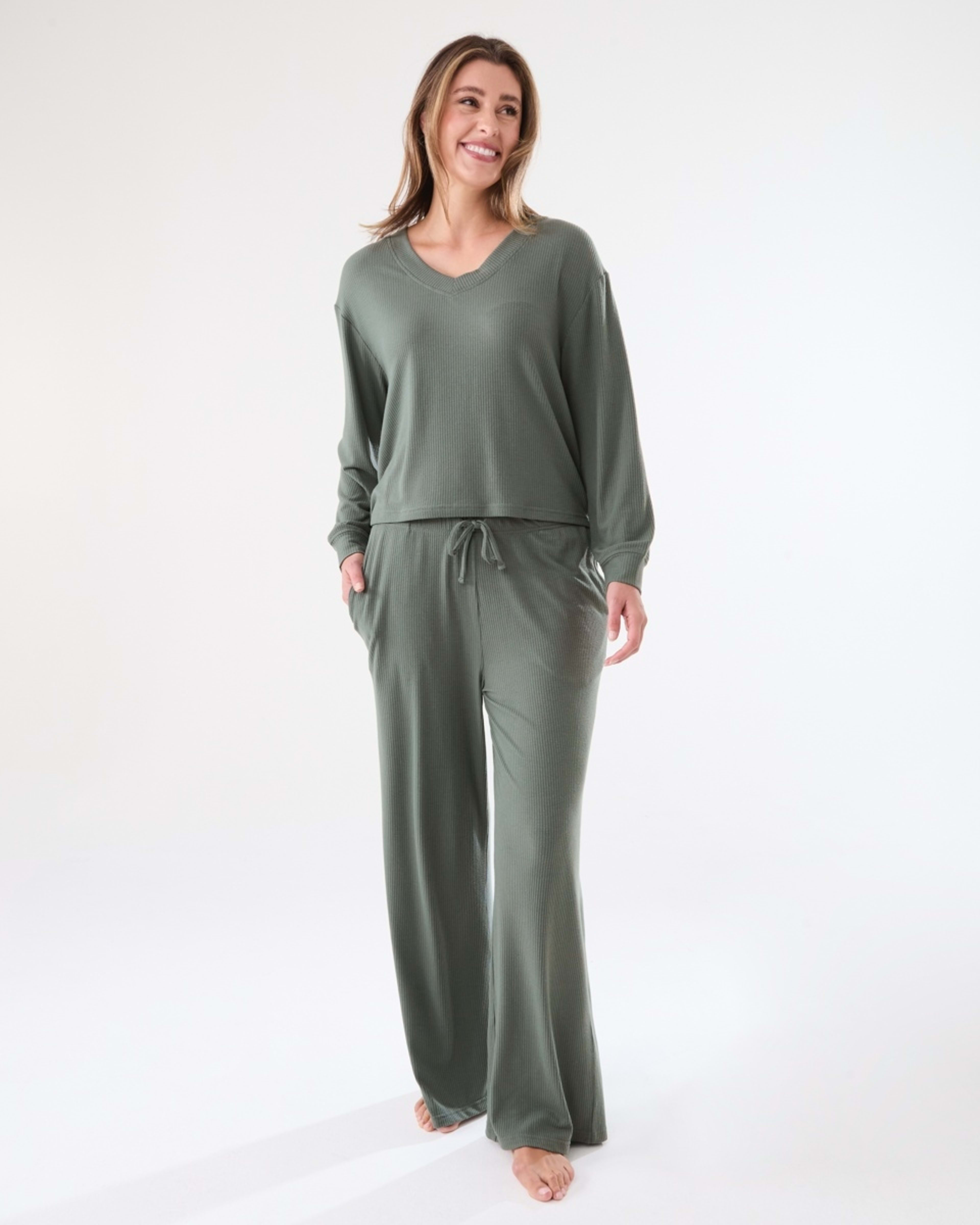 8 Brushed Rib Reversible Top Smke Green, 8 of 8