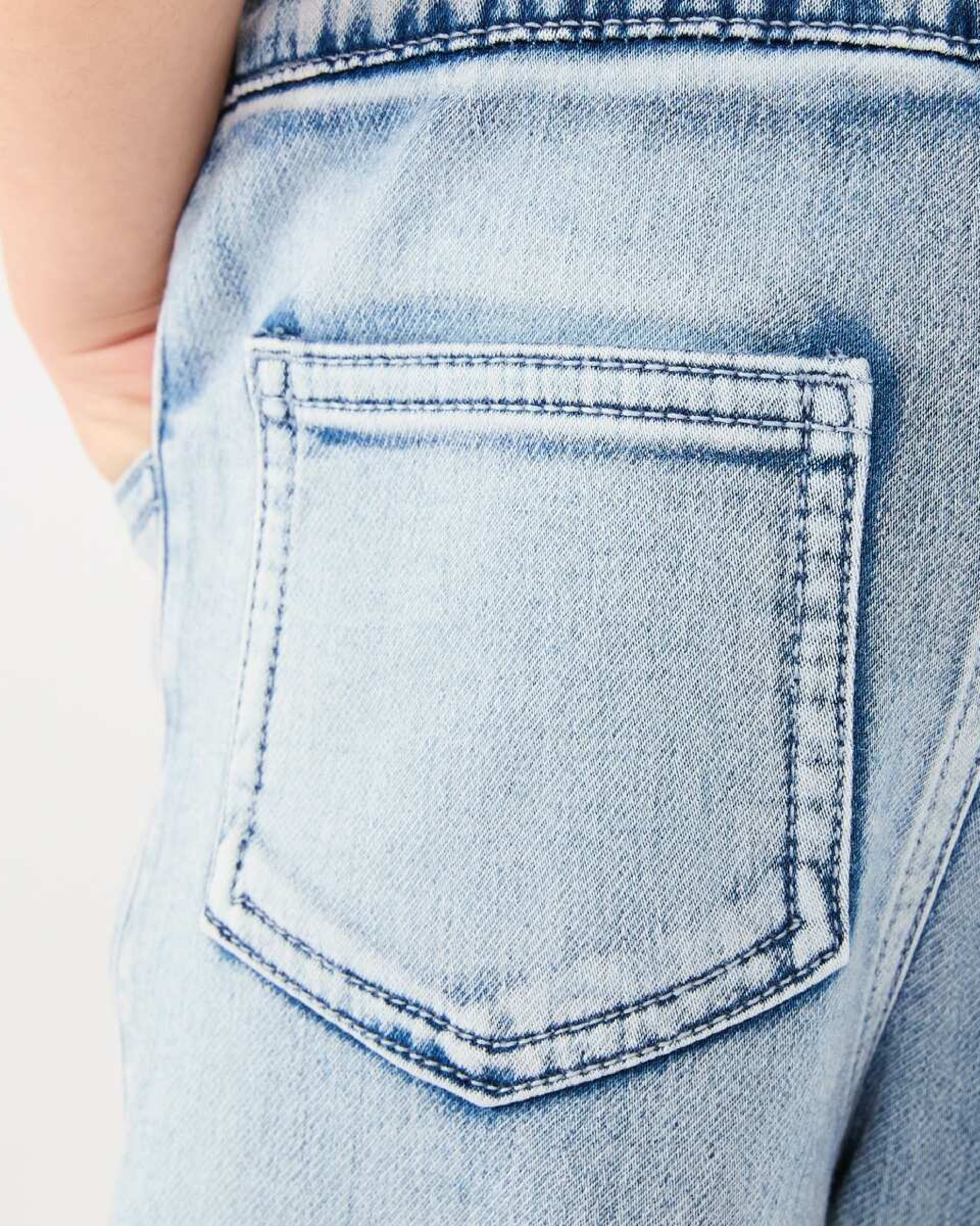 6 Moto Denim Jeans LIGHT WASH, 6 of 10
