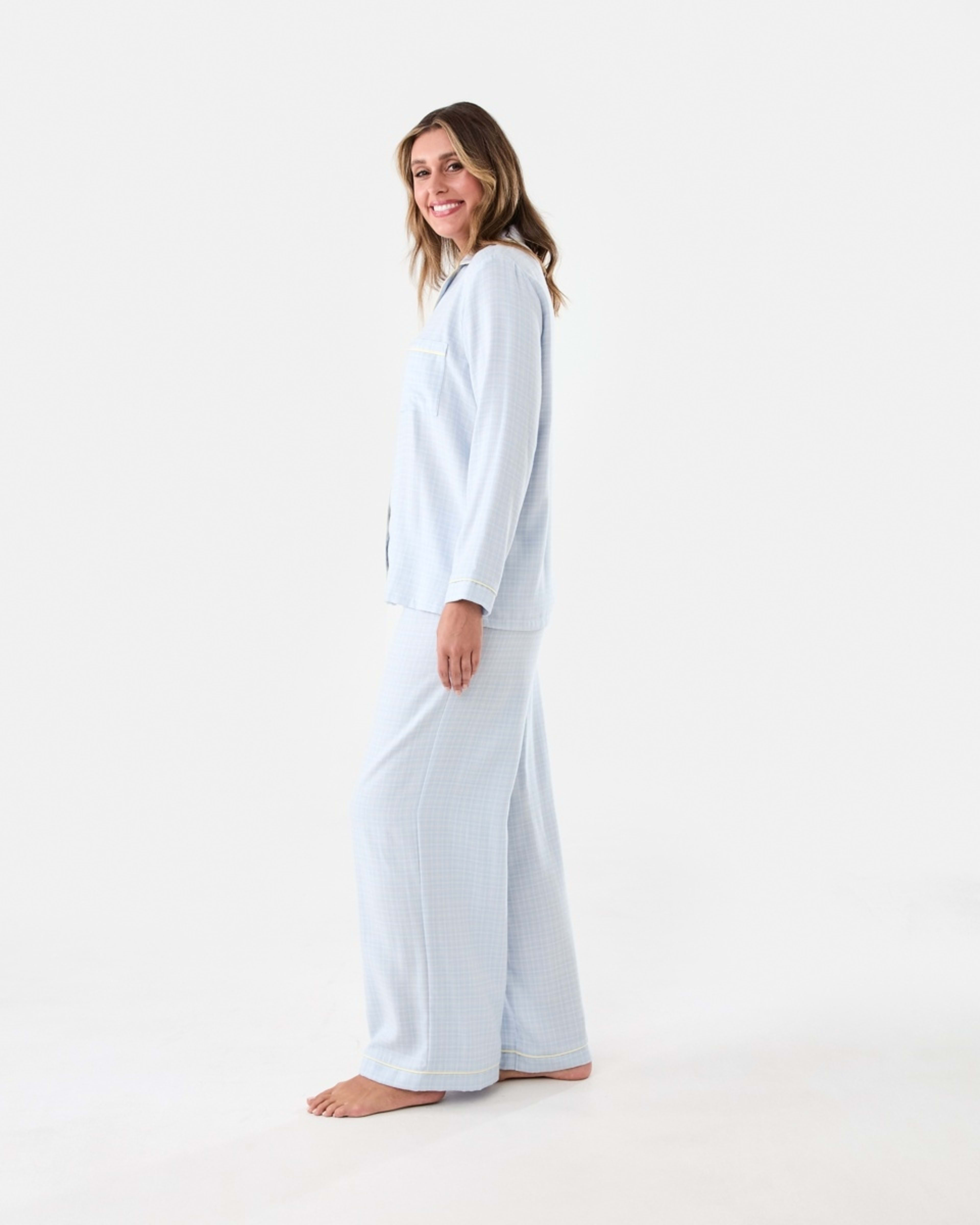 2 Classic Flannel Pyjama Set Chk Bl Min, 2 of 7