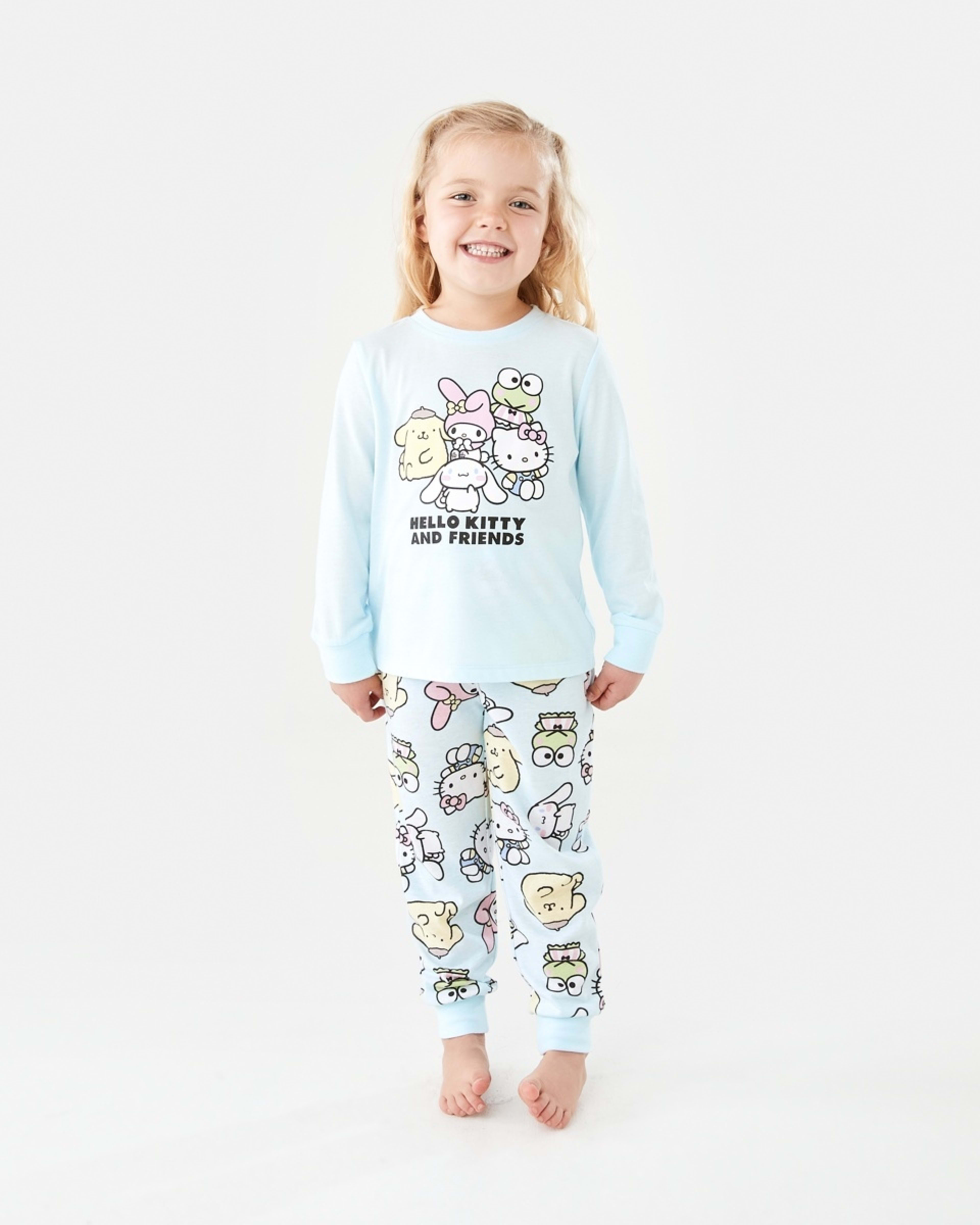 1 Hello Kitty License Pyjama Set Hello Kitty