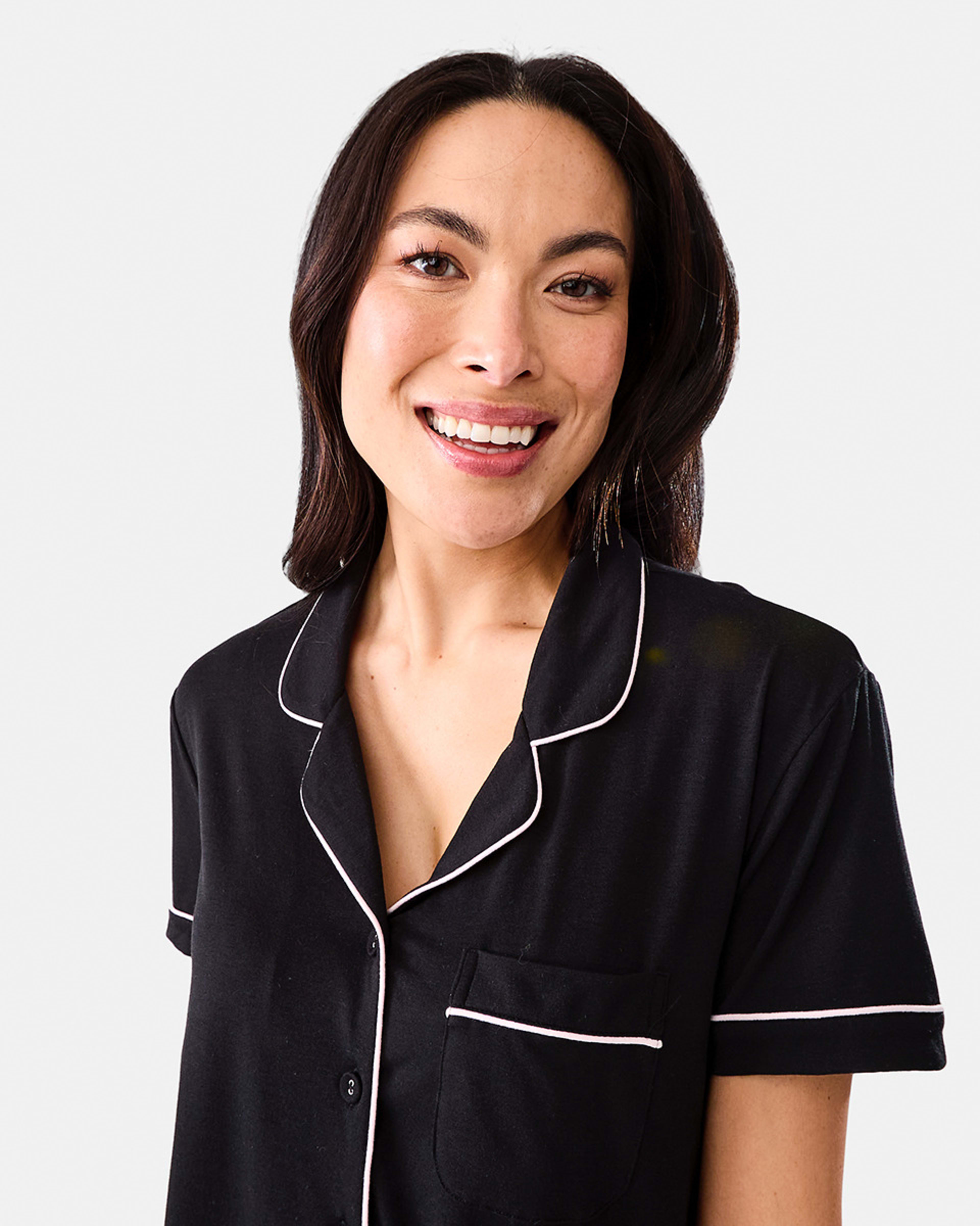 4 Short Sleeve Top and Shorts Comfort Pyjama Set Black, 4 of 8