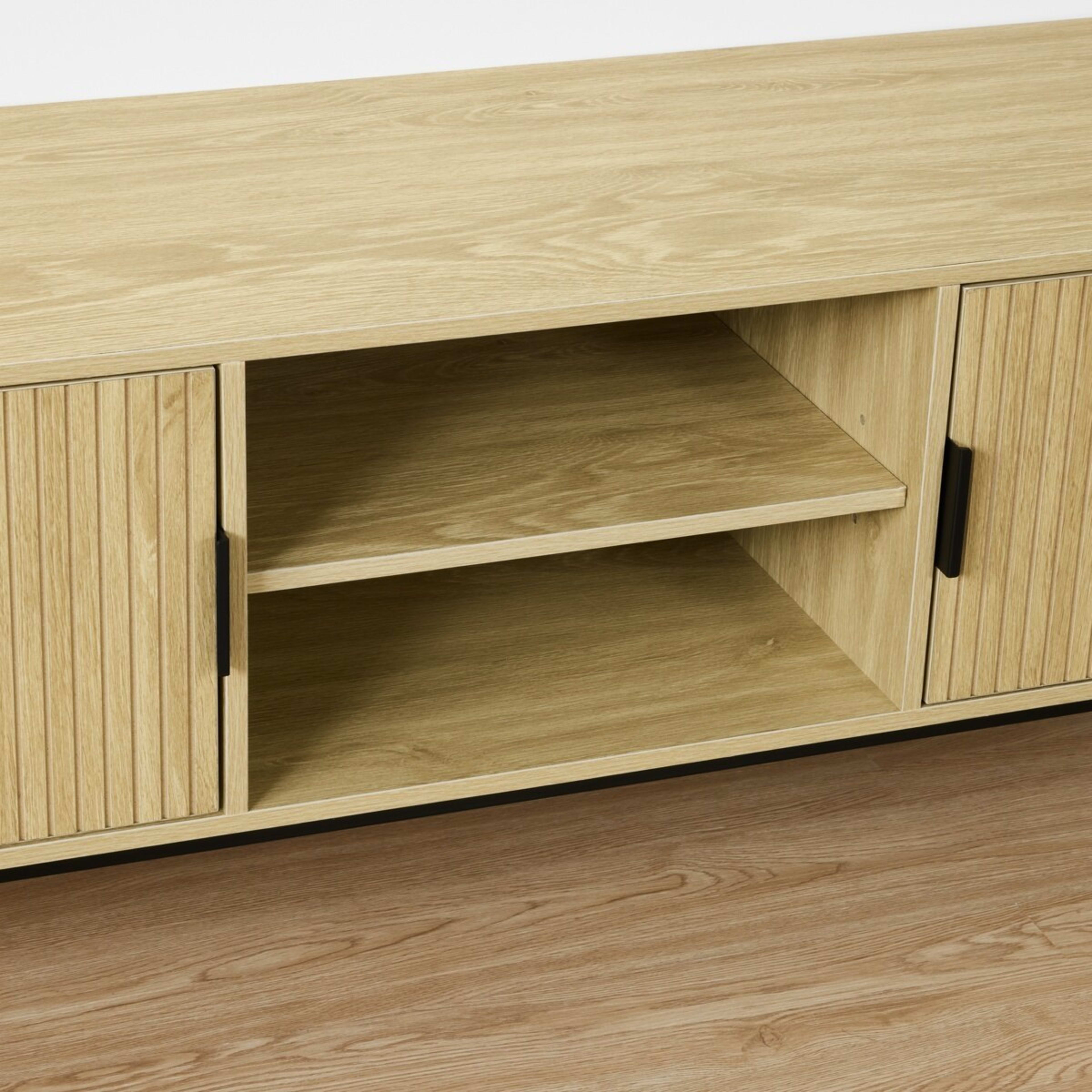 8 Isla Entertainment Unit, 8 of 10