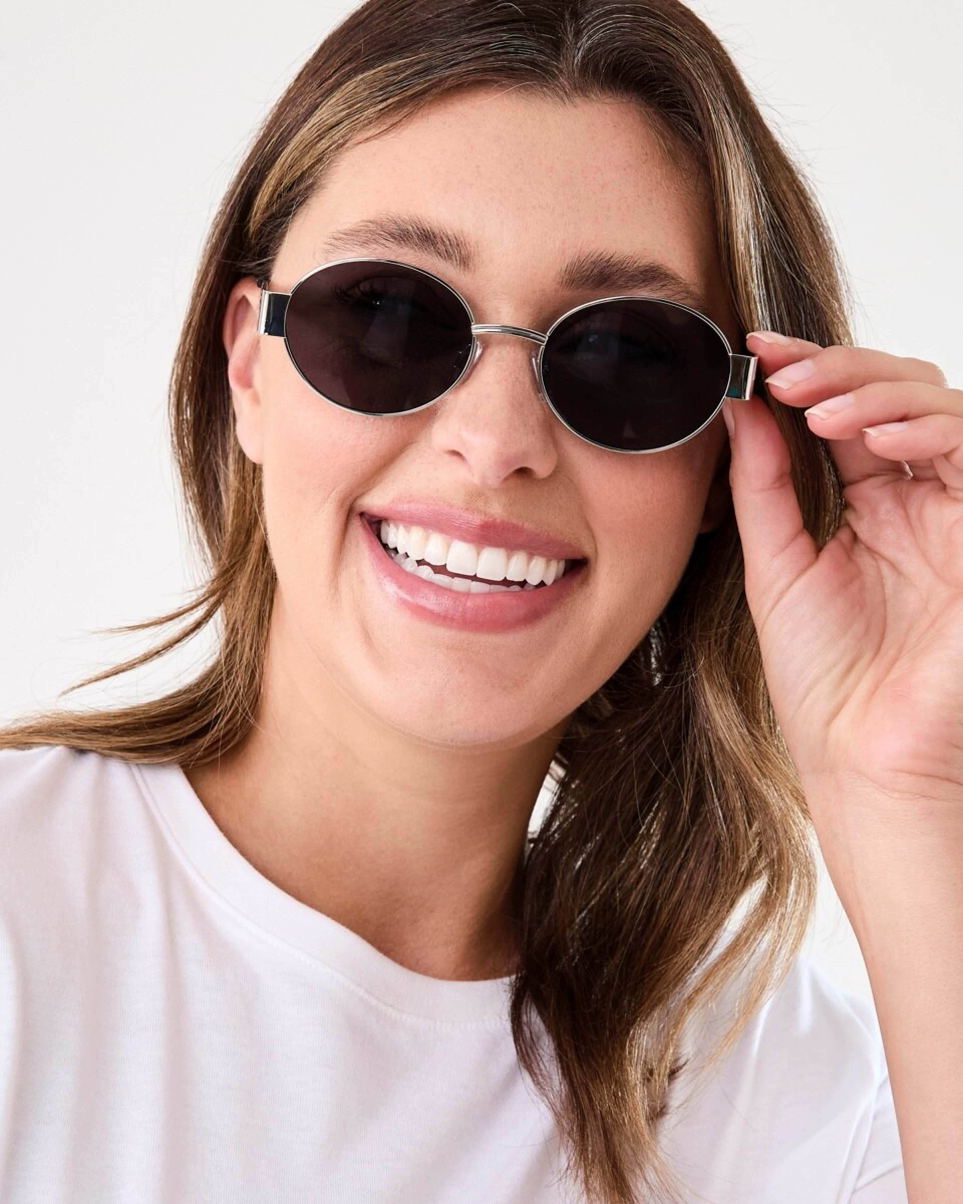 5 Oval Metal Sunglasses Silver, 5 of 6