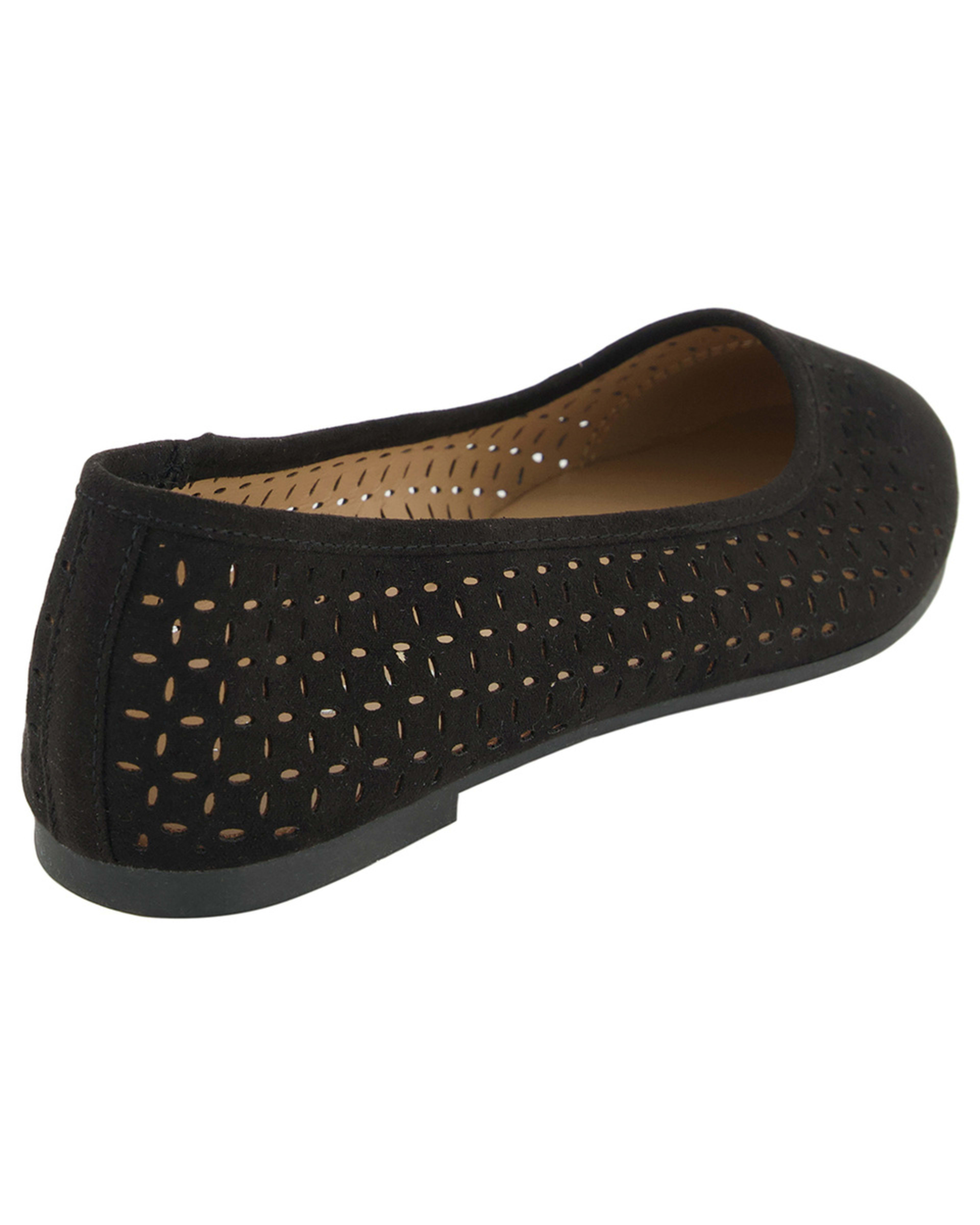 4 Laser Cut Ballet Flats Black, 4 of 5