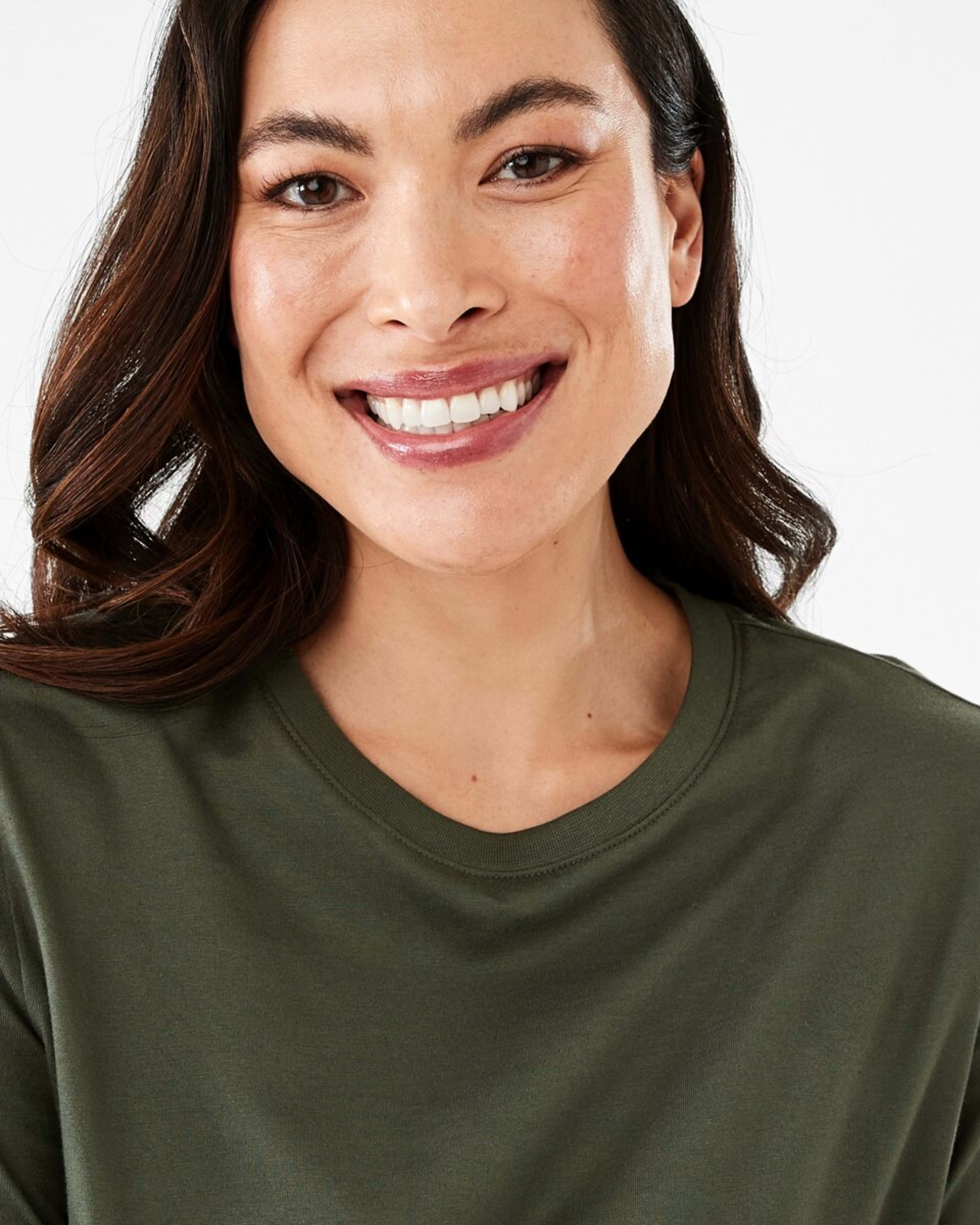 4 Short Sleeve Australian Cotton T-shirt Grn Olive, 4 of 7