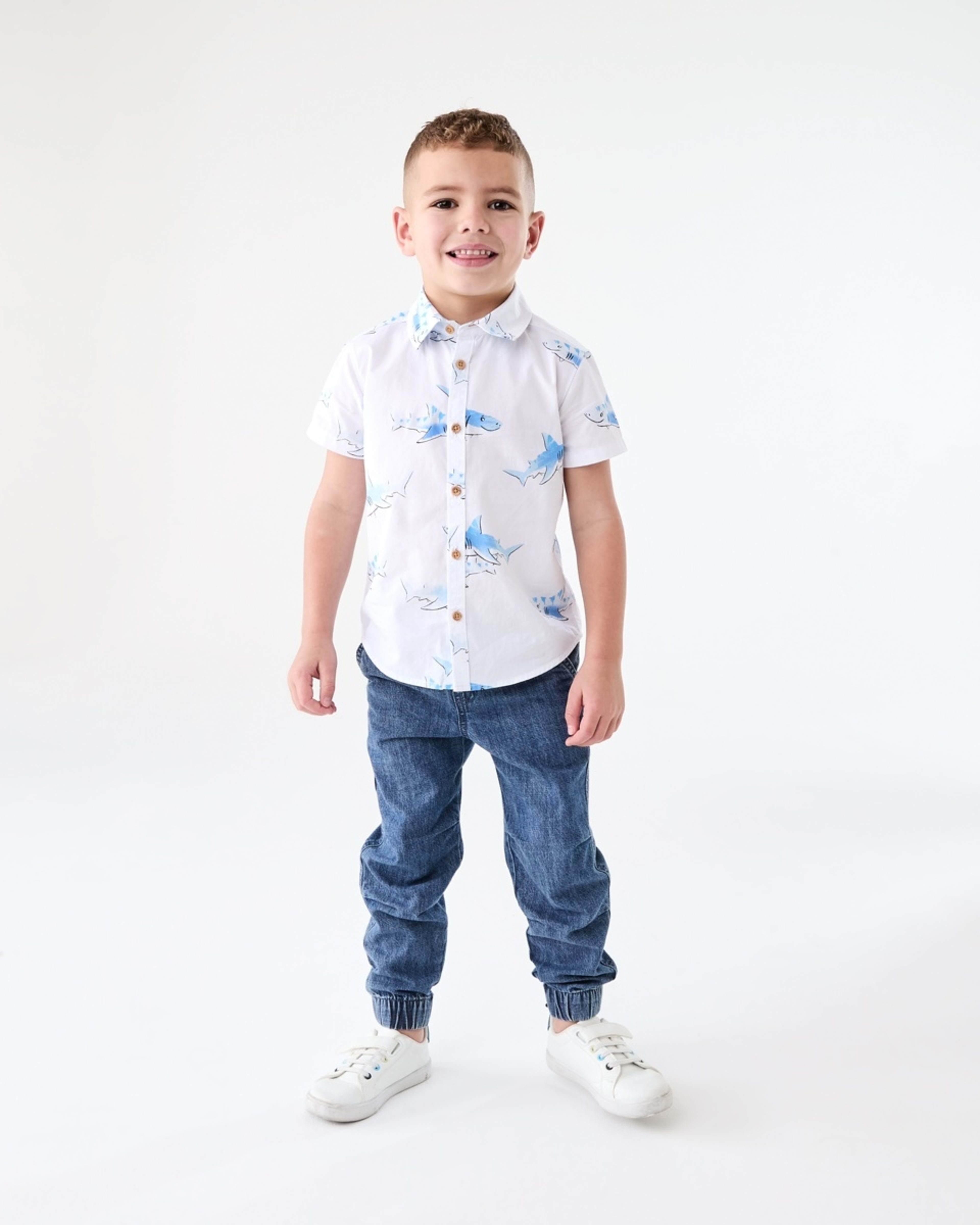 5 Short Sleeve Print Shirt CUTE SHARKS SNOW WHITE, 5 of 6