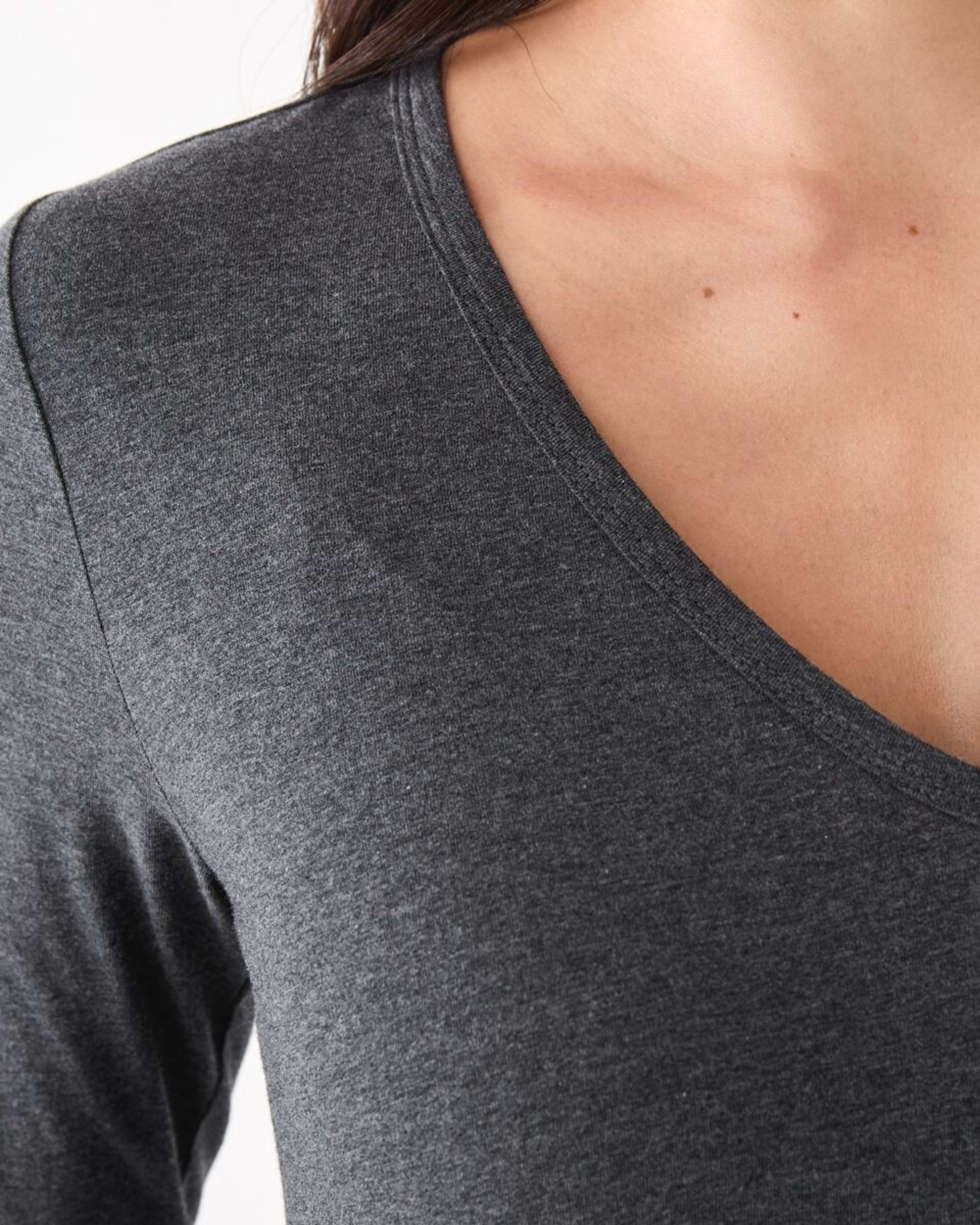 5 Long Sleeve Stretch V-Neck T-shirt Char Marle, 5 of 5