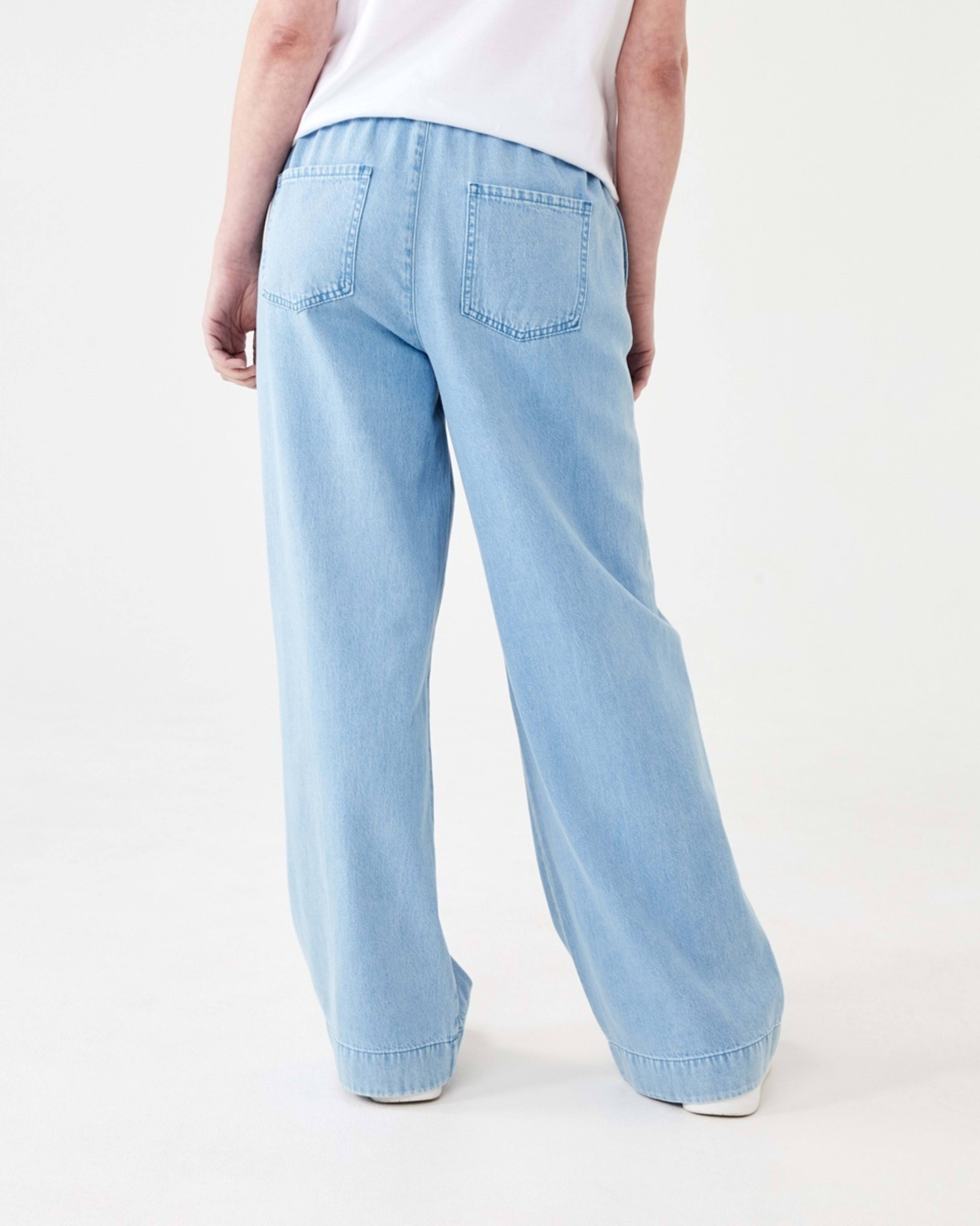 3 Comfort Wide Leg Jeans LIGHT DENIM WASH, 3 of 5