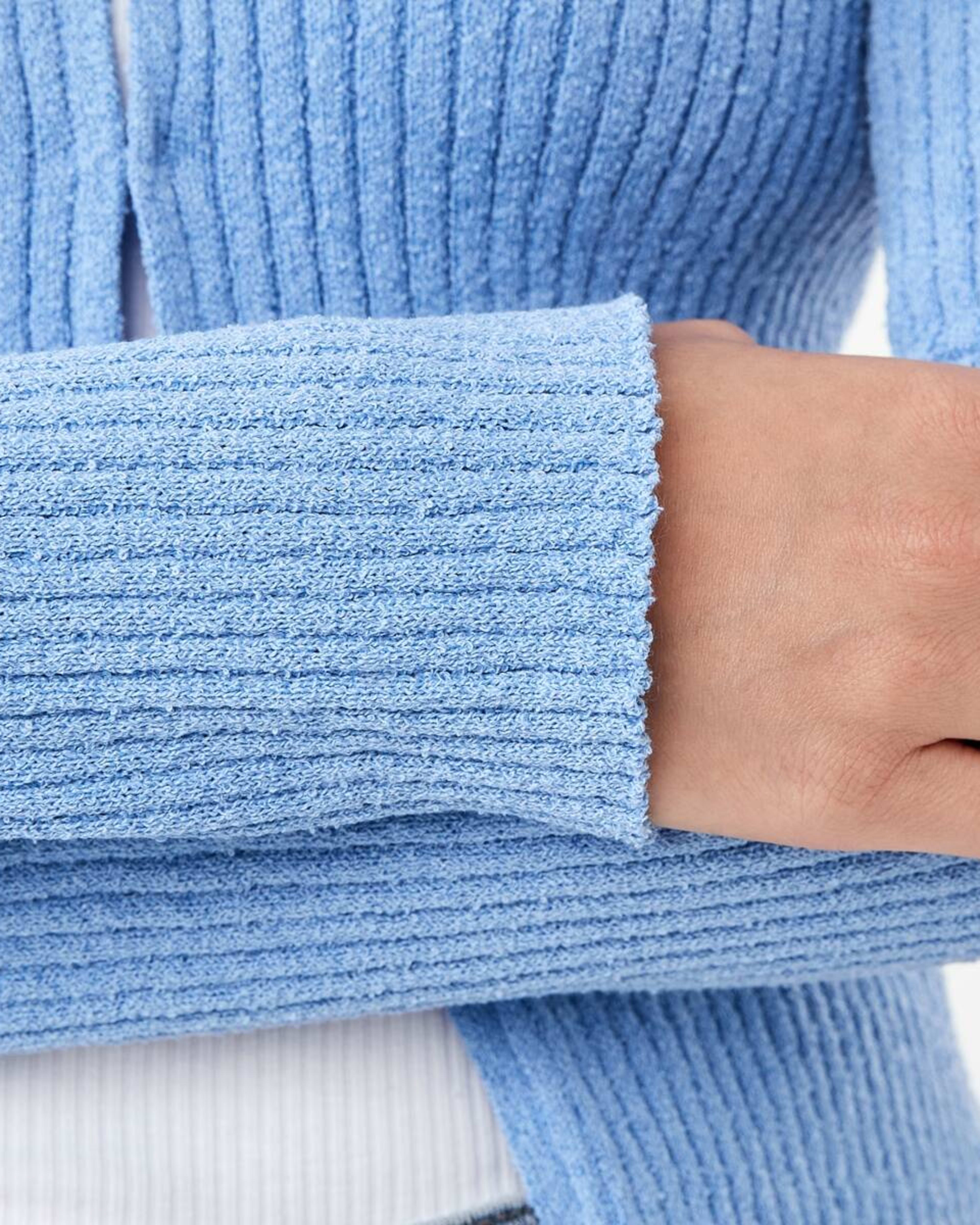 6 Textured V-Neck Top Cornflower, 6 of 6