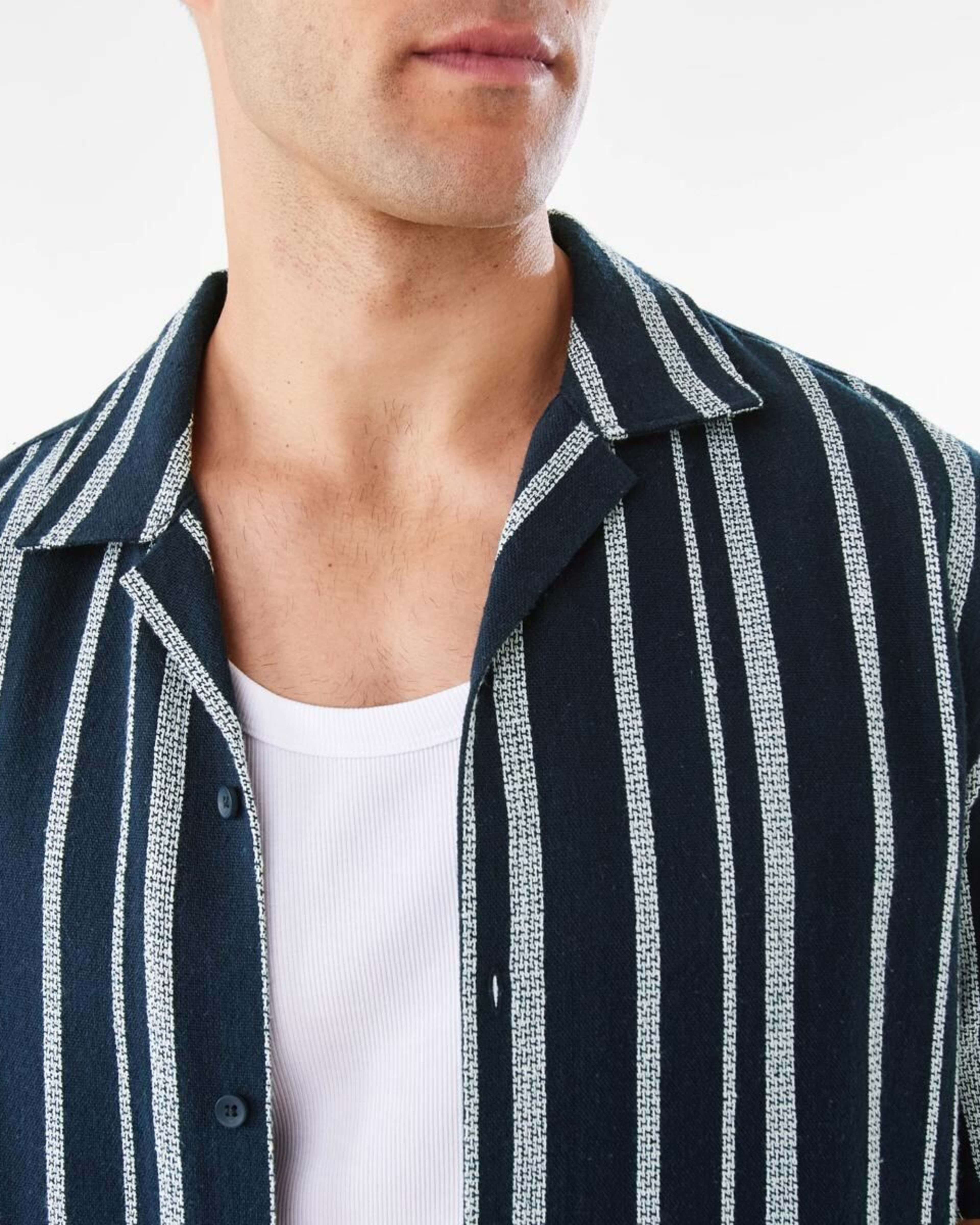 6 Short Sleeve Multi Textured Shirt VAM STRIPE SKY CAPTAIN, 6 of 9