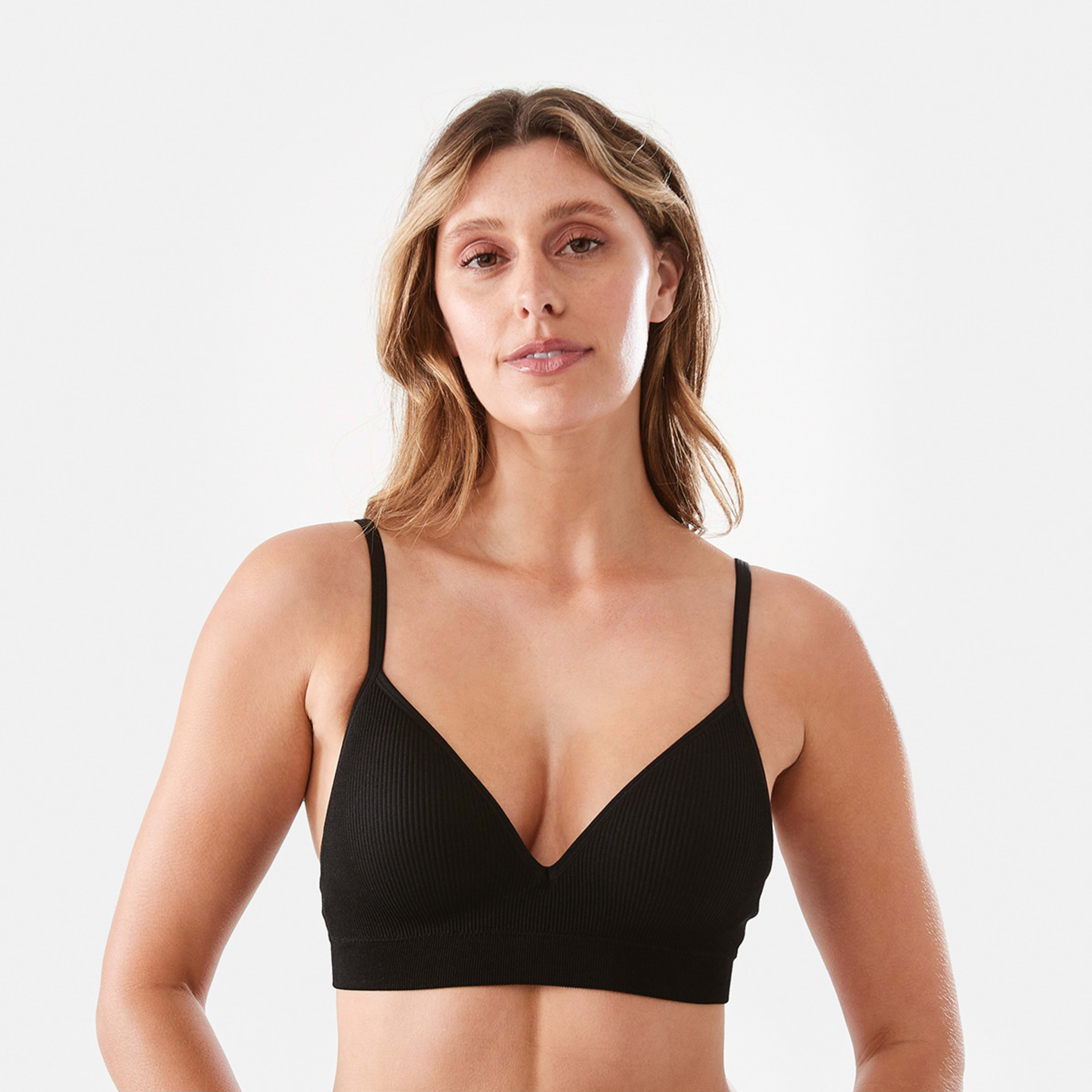 1 Seamfree Rib T-shirt Bra Black, 1 of 6