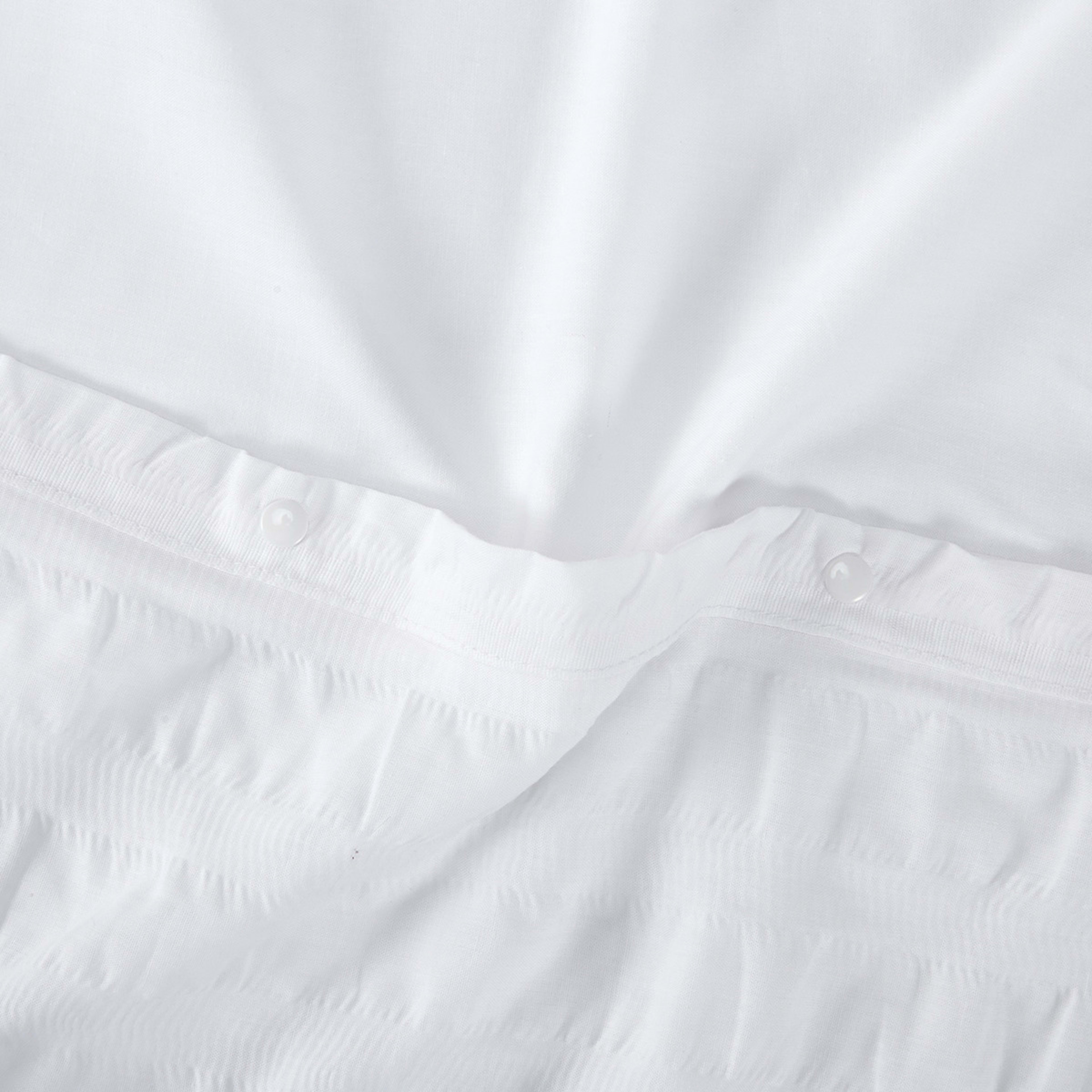 Amity Seersucker Quilt Cover Set - Single Bed, White - Kmart NZ