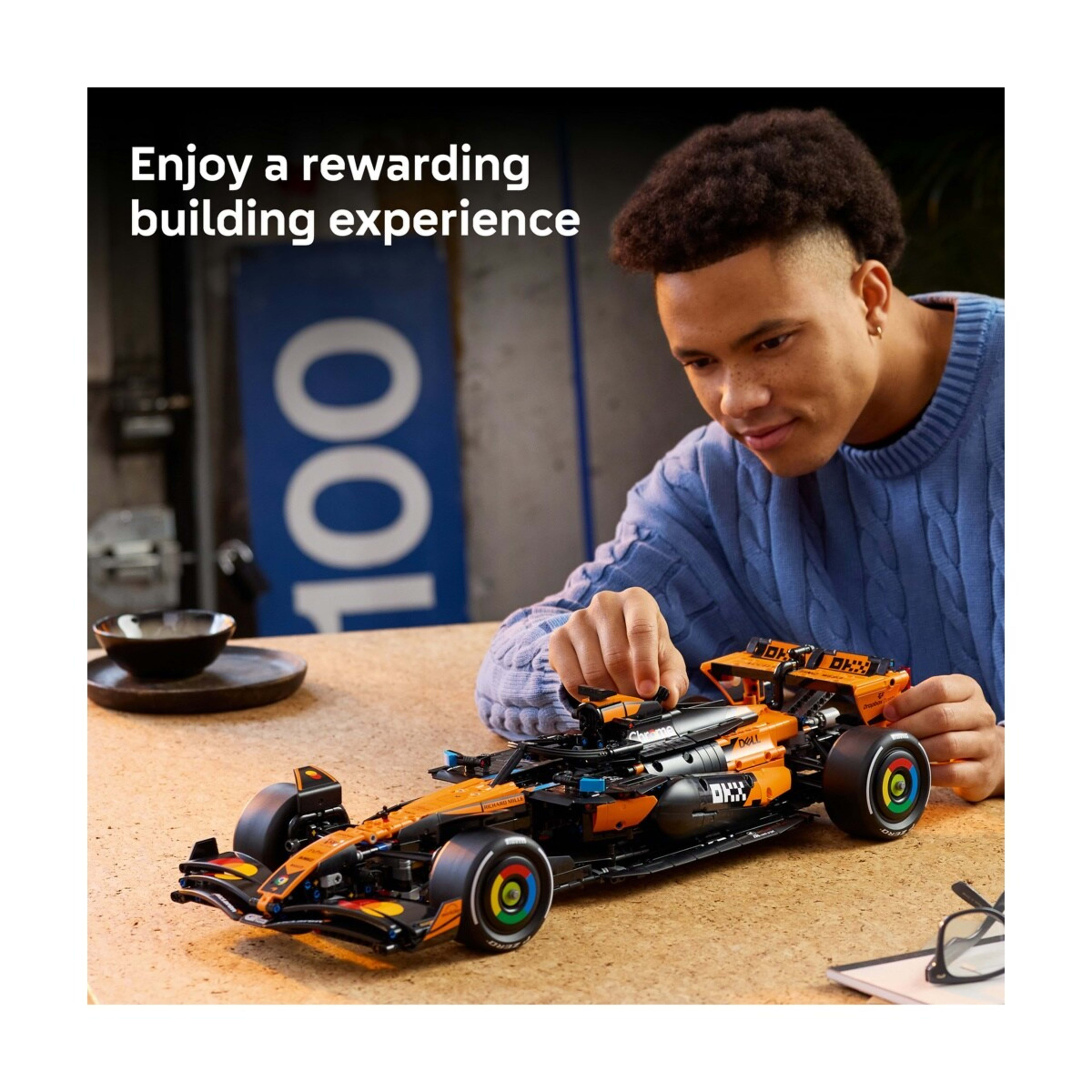 4 LEGO Technic McLaren MCL39 F1 Car 42228, 4 of 10