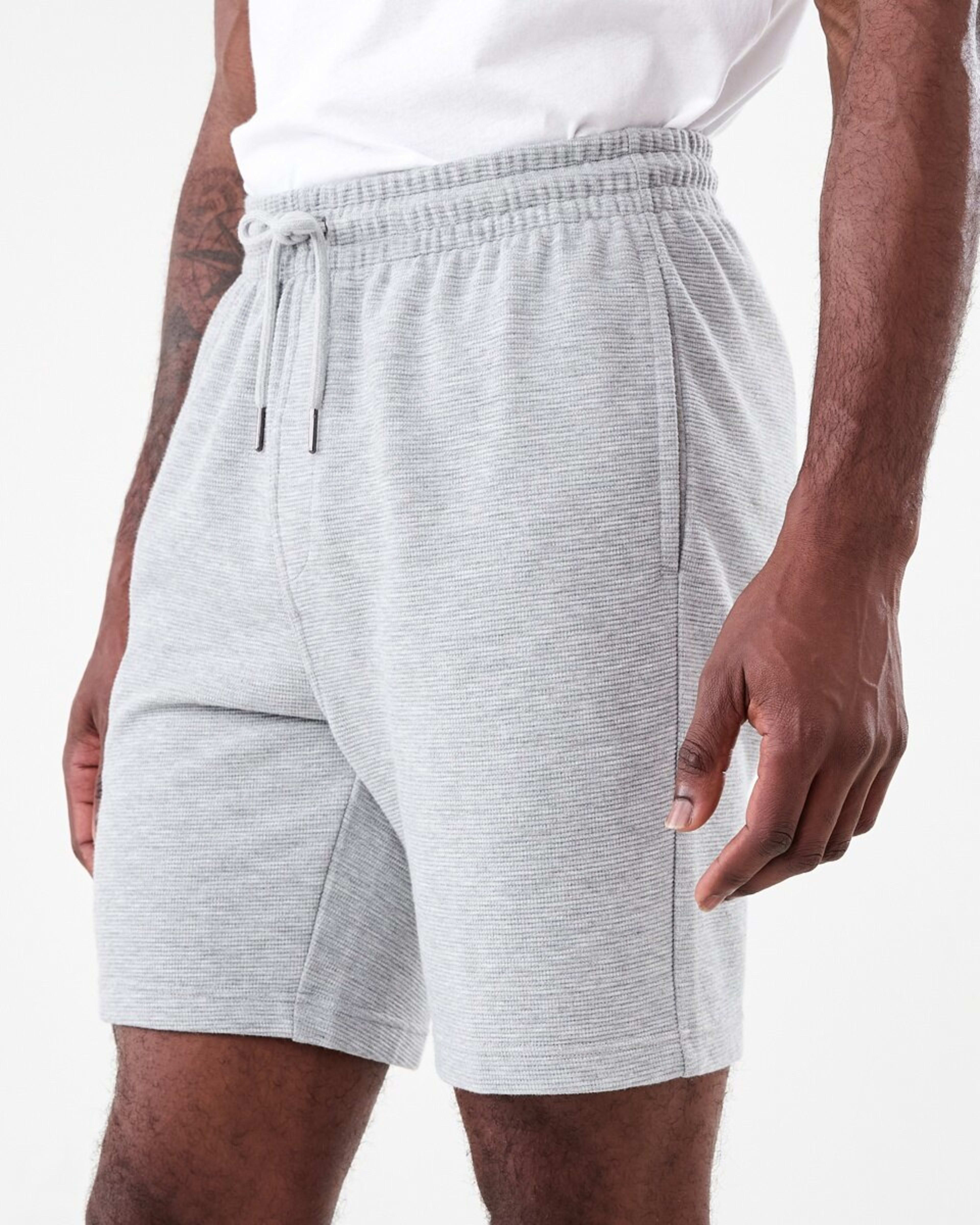 2 Textured Knit Shorts Marle Grey, 2 of 6