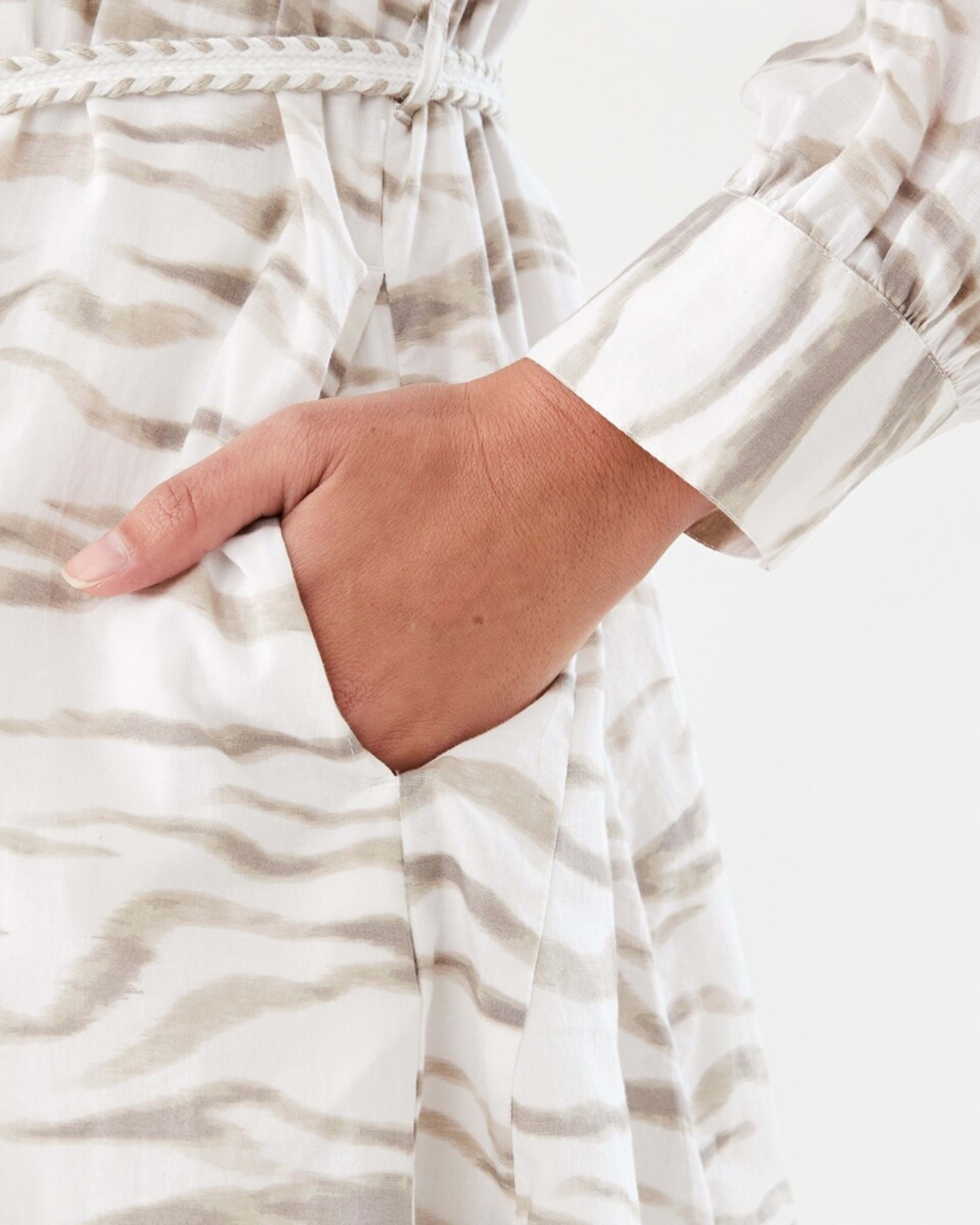7 Long Balloon Sleeve Tie Waist Mini Dress SOFT ZEBRA CLOUD DANCER, 7 of 8