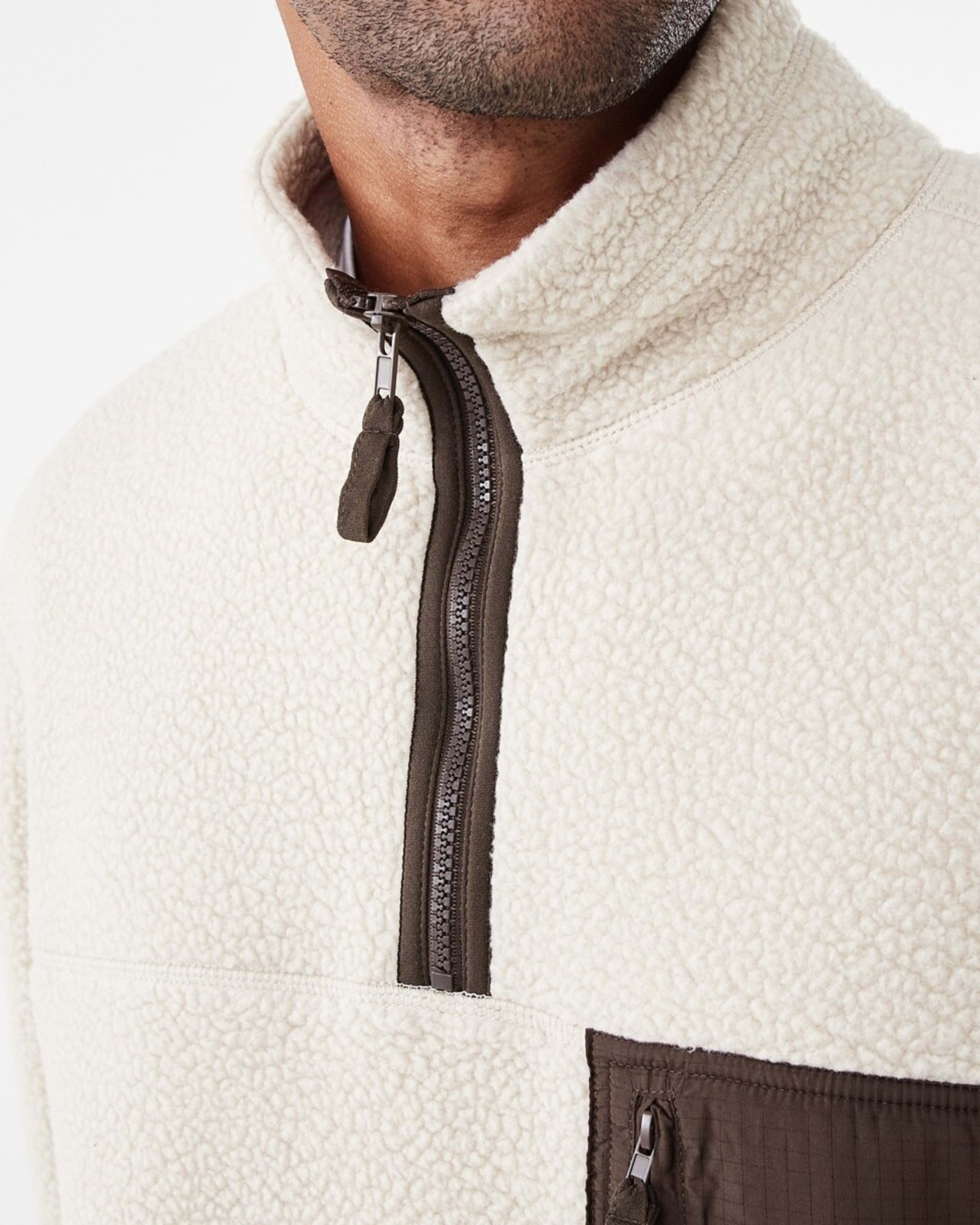5 Polar Fleece 1/4 Zip Sweatshirt Bge Ntrl, 5 of 7