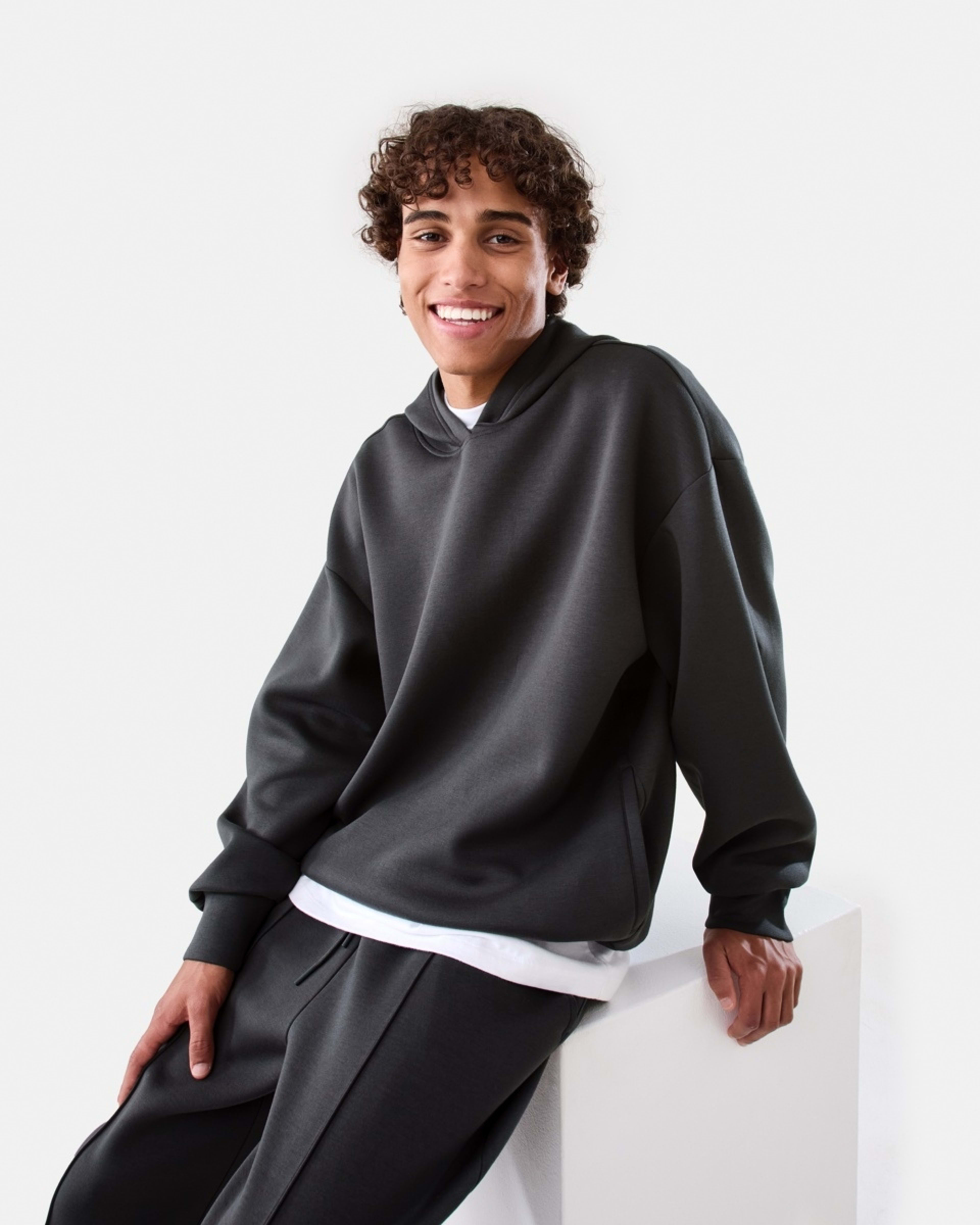 9 Oversized Scuba Hoodie VOLCANIC ROCK, 9 of 9