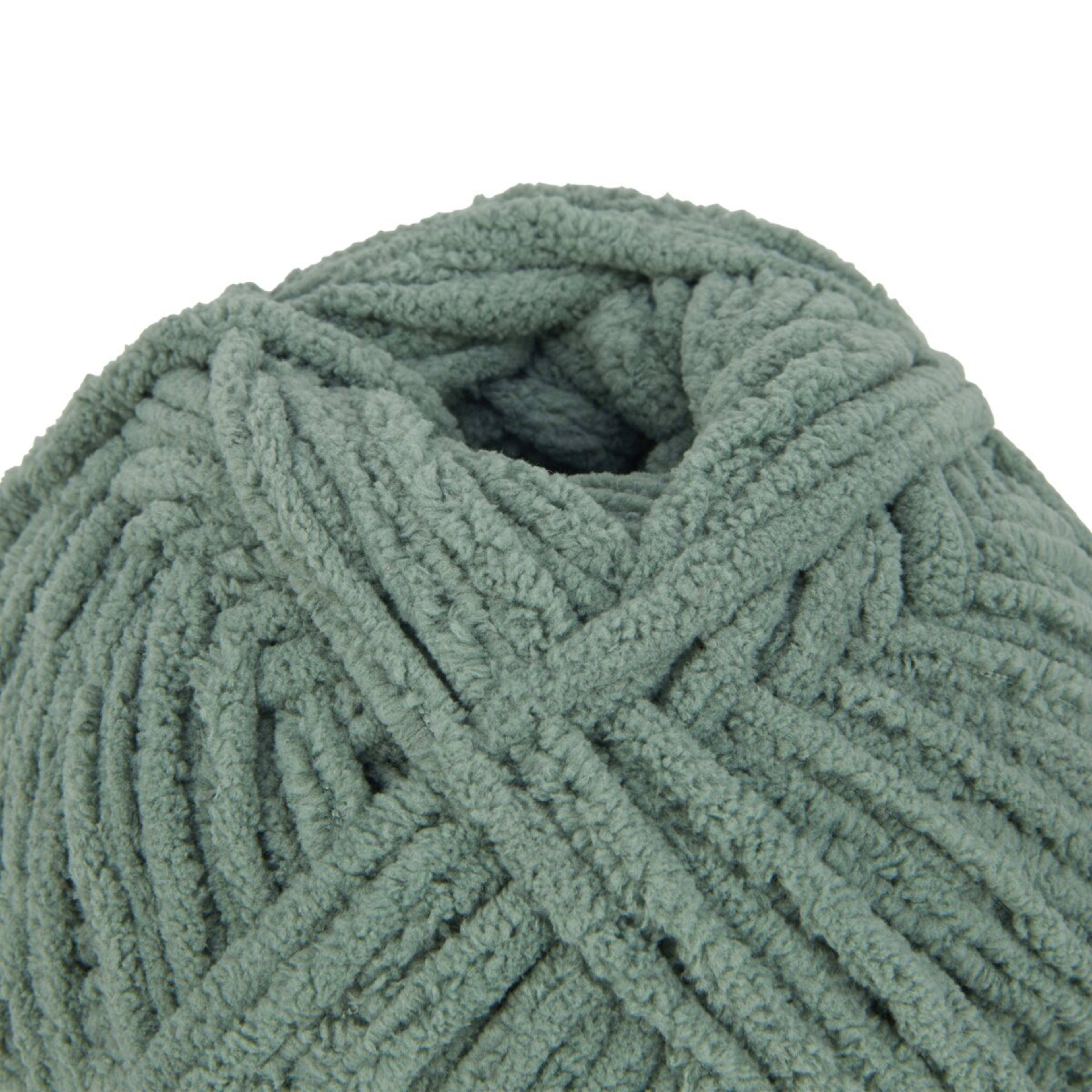2 Blanket Yarn - Green, 2 of 2