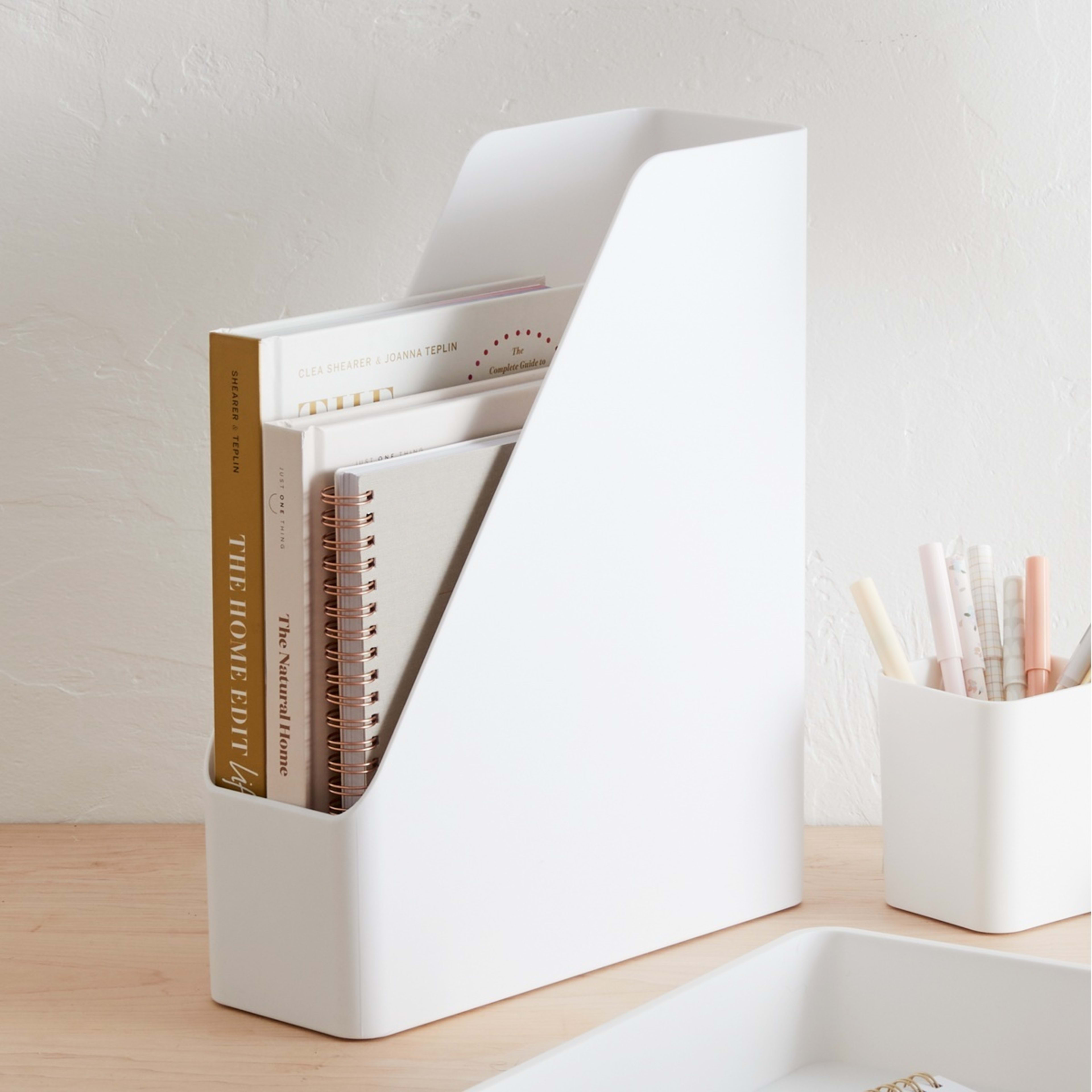 8 Magazine File - White, 8 of 8