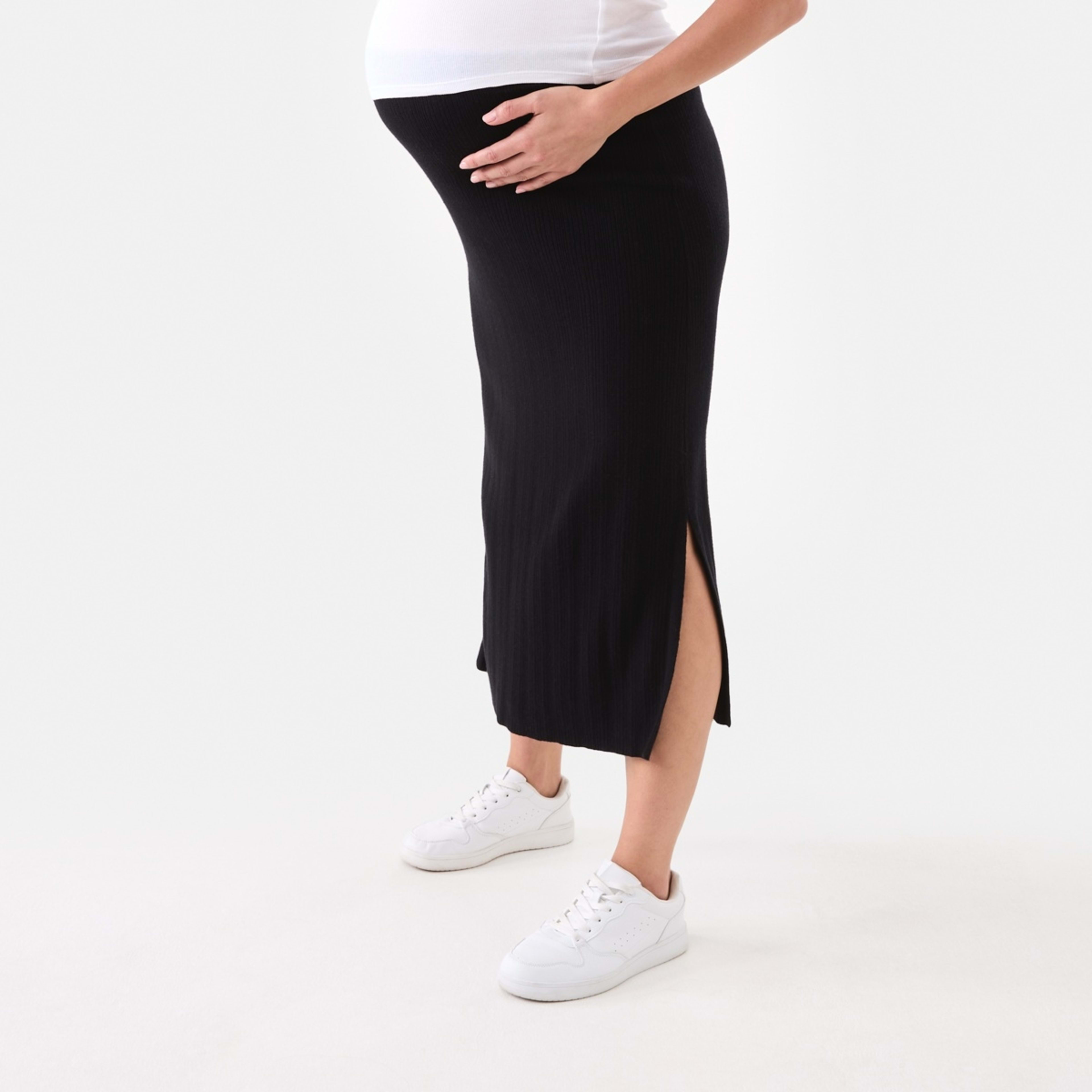 2 Maternity Rib Column Skirt Black, 2 of 5
