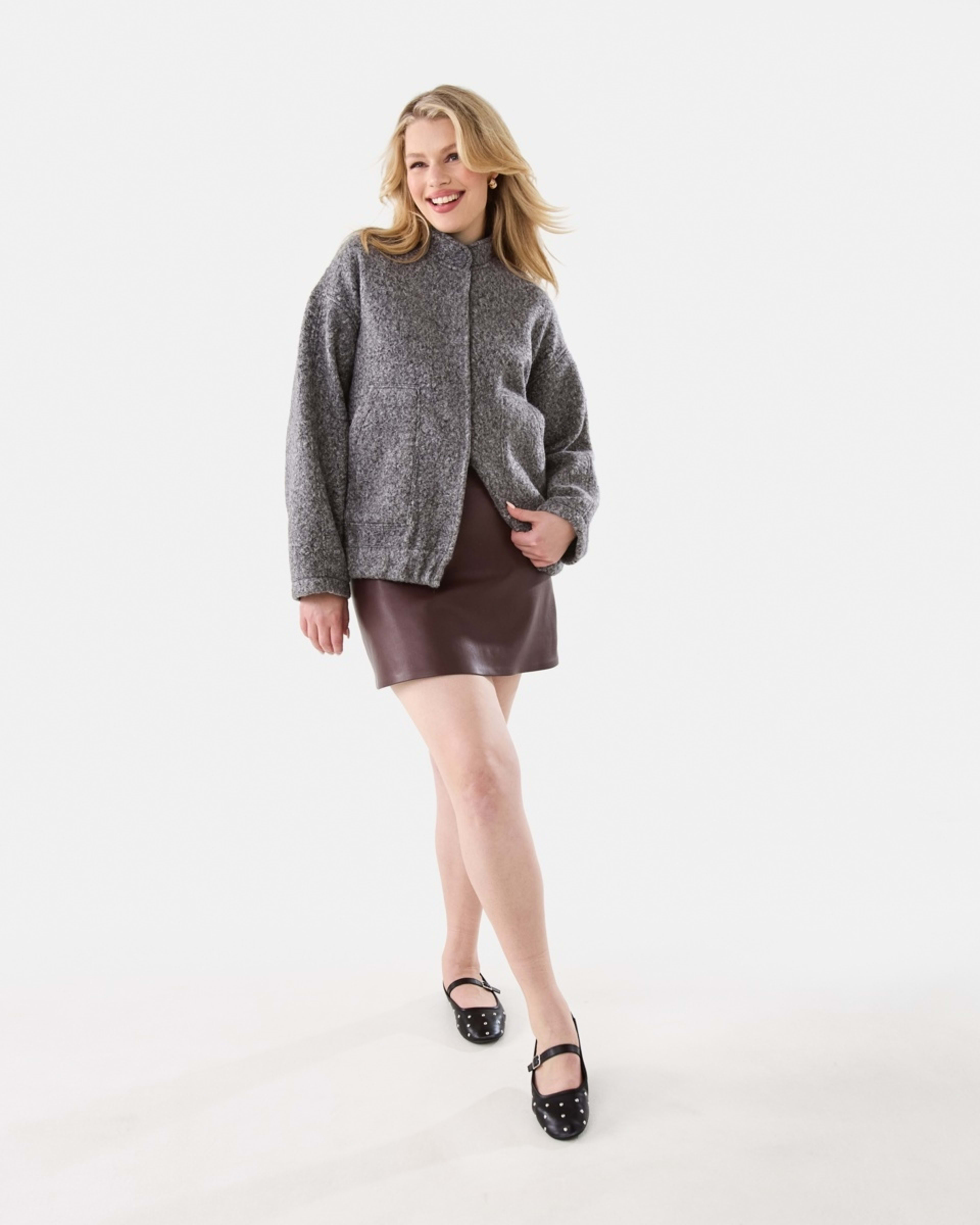 2 Boucle Bomber Jacket Gry Chmrle, 2 of 8